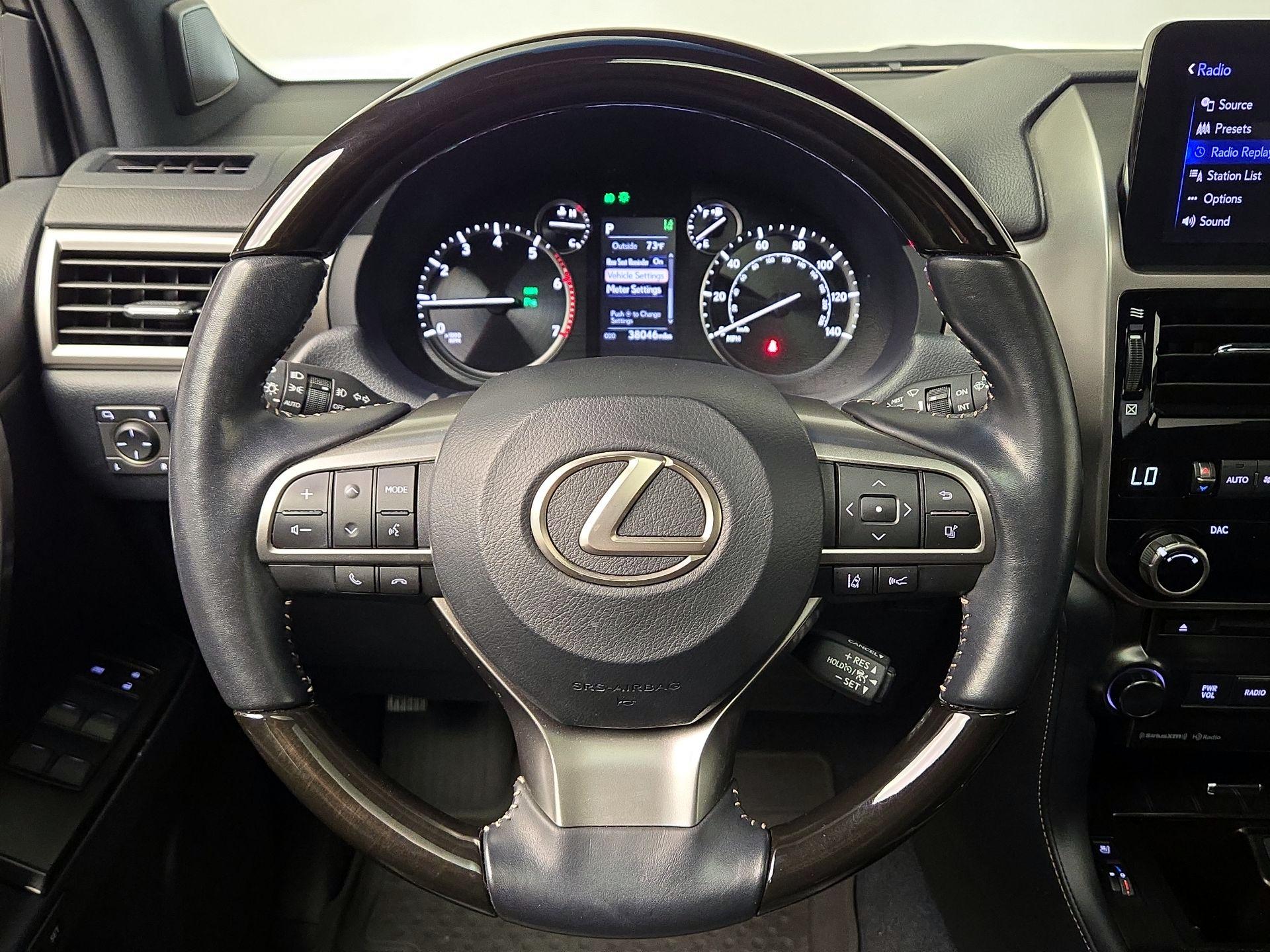 Thumbnail: 2023 Lexus GX - 10
