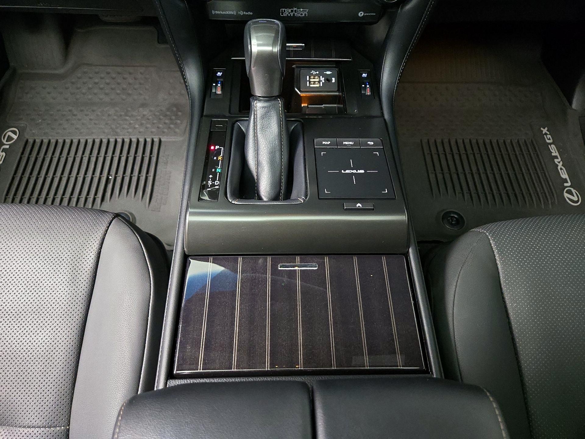 Thumbnail: 2023 Lexus GX - 18