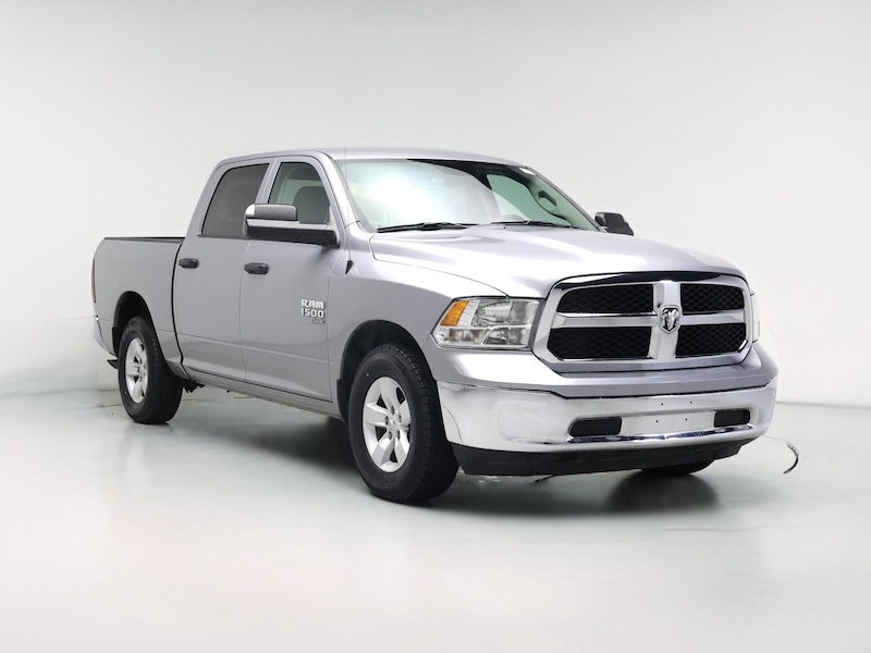 2022 RAM 1500 Classic SLT -
                  Memphis, TN