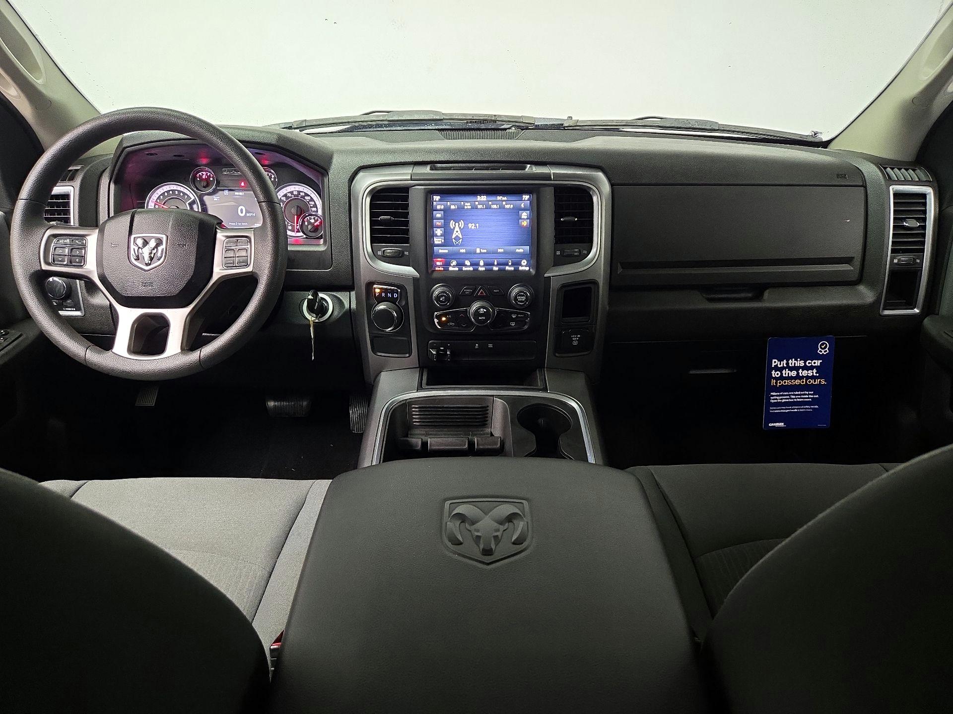 Thumbnail: 2022 RAM 1500 Classic - 9