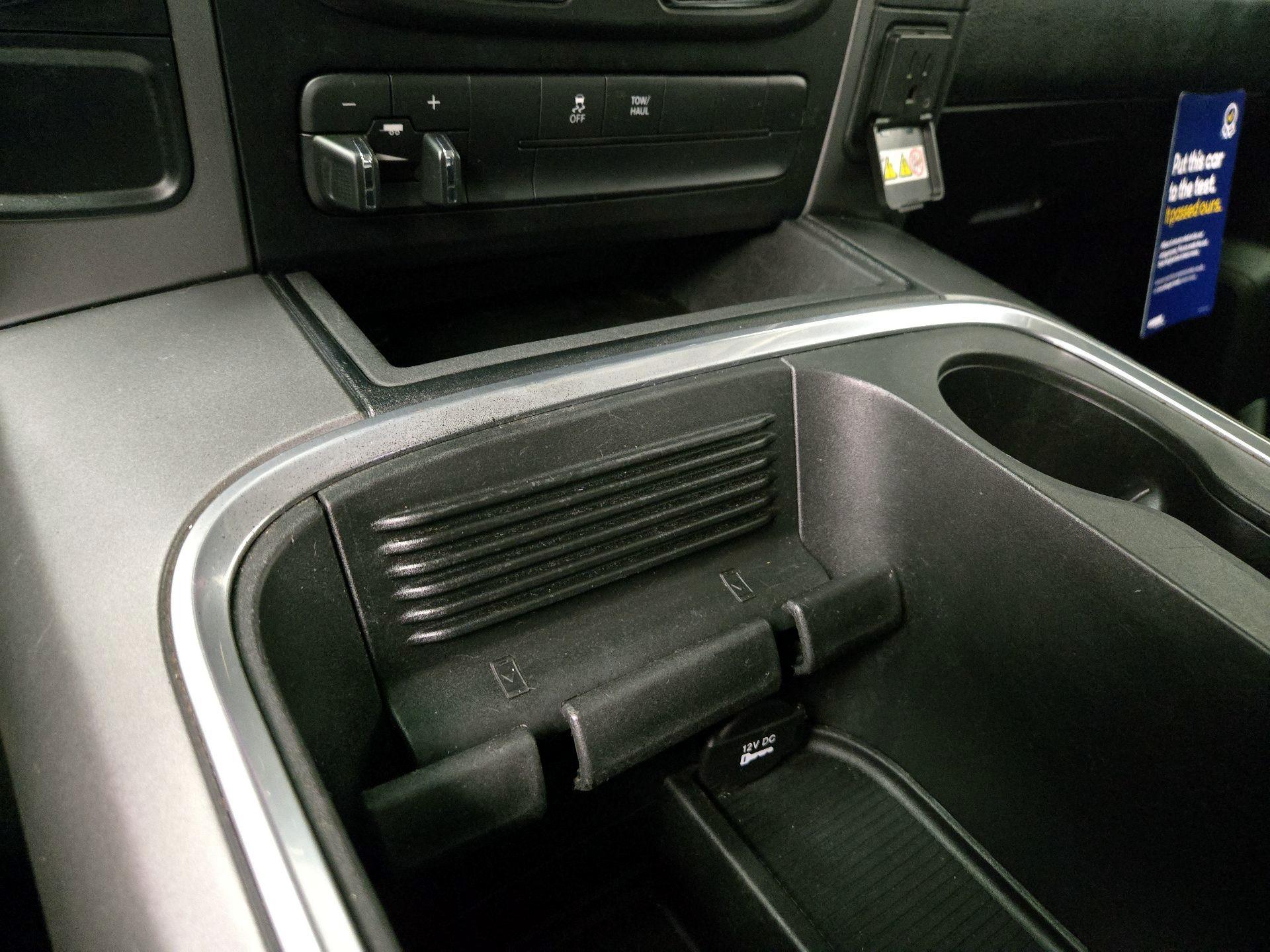 Thumbnail: 2022 RAM 1500 Classic - 19