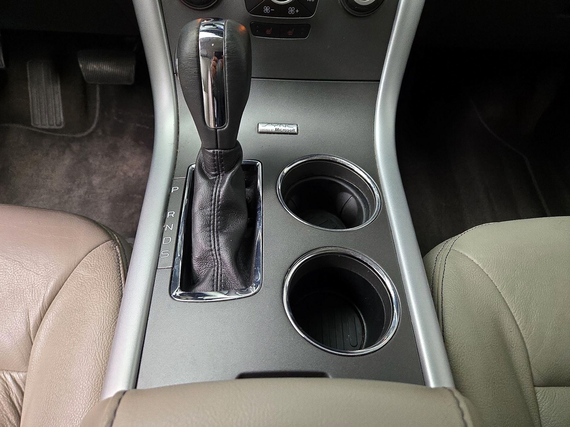 Thumbnail: 2014 Ford Edge - 17