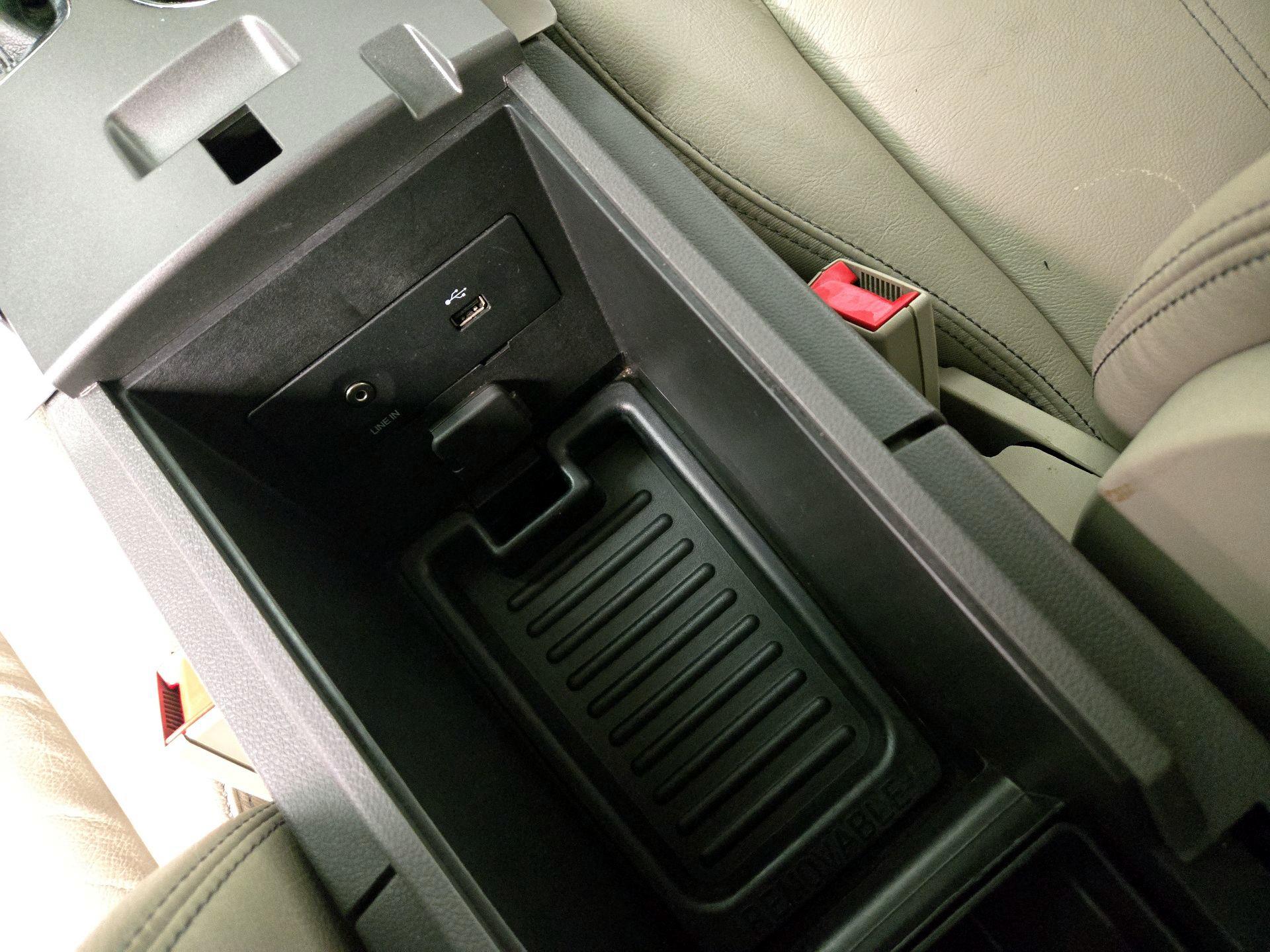 Thumbnail: 2014 Ford Edge - 18