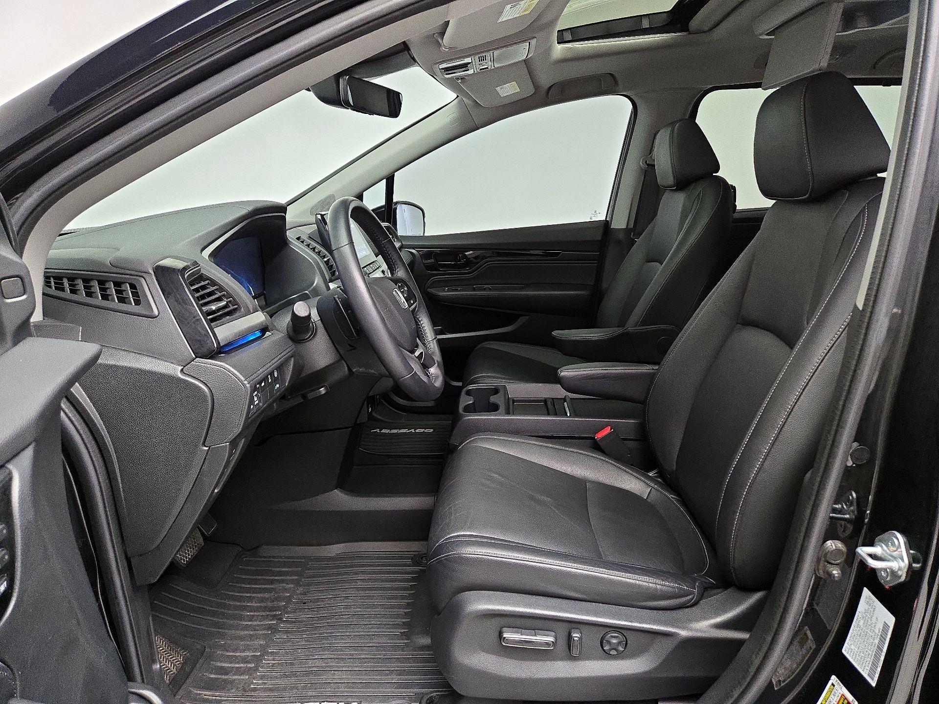 Thumbnail: 2023 Honda Odyssey - 11