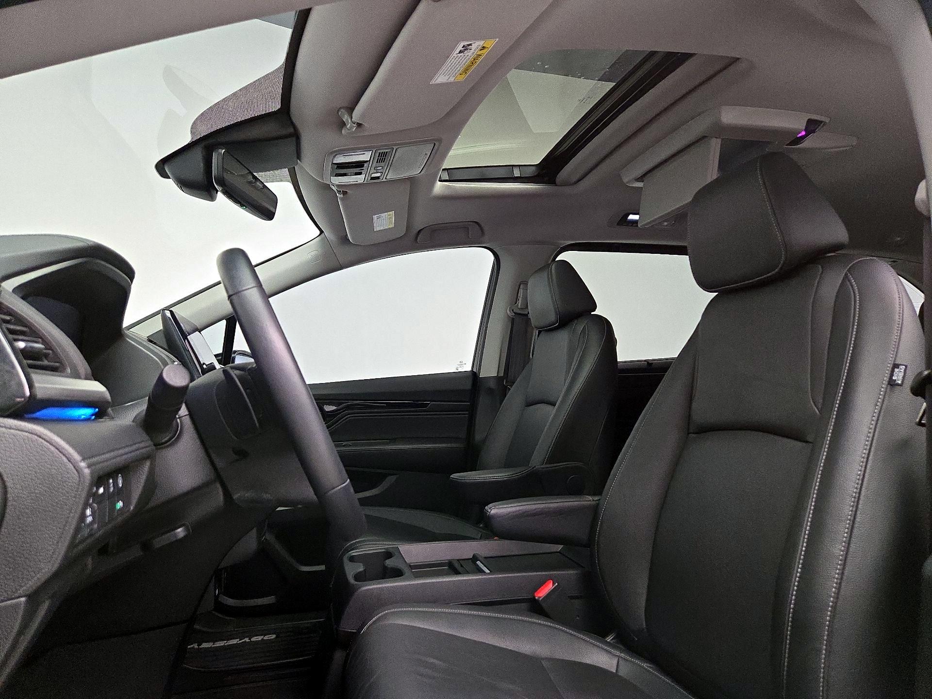 Thumbnail: 2023 Honda Odyssey - 20