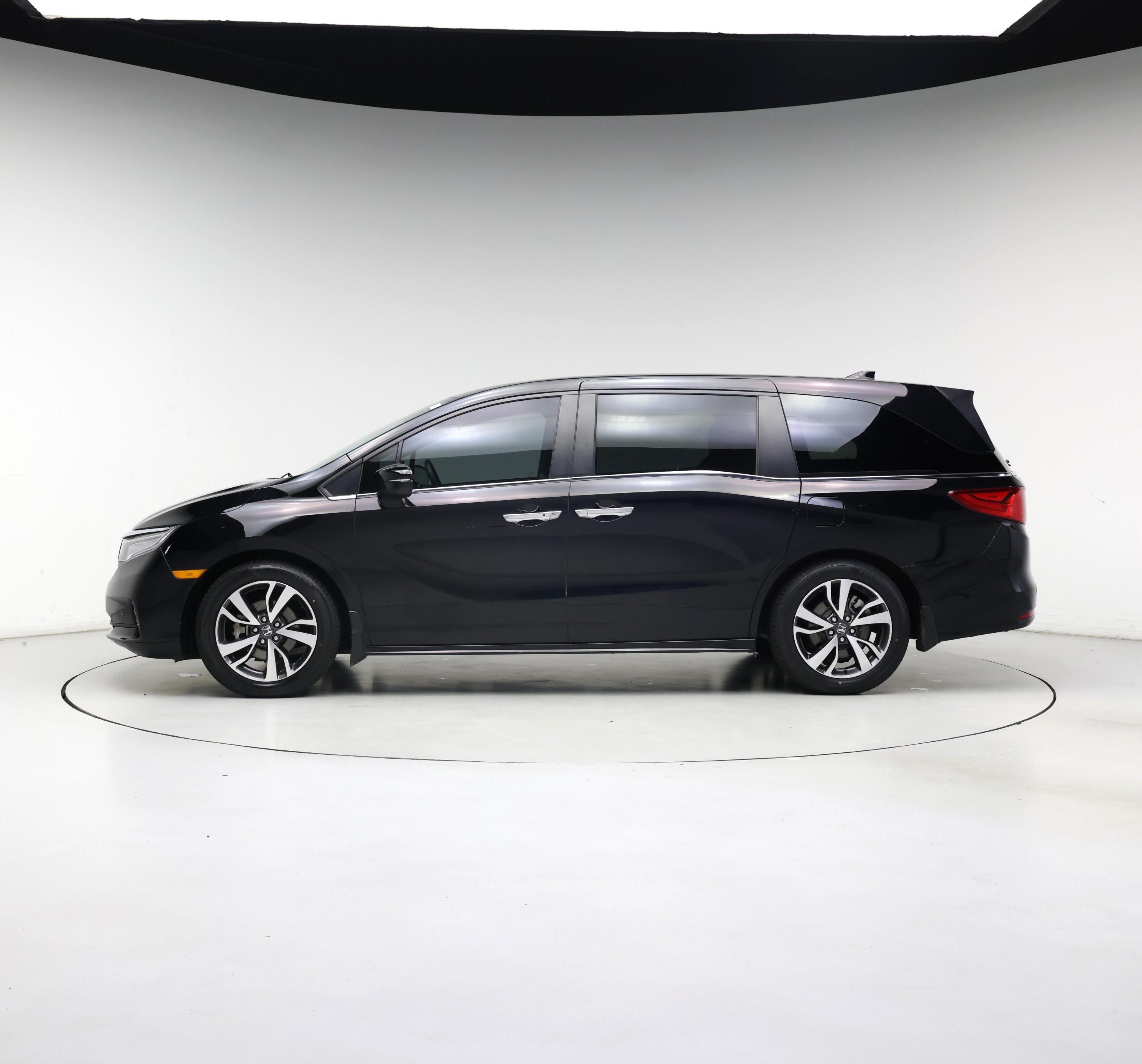 Thumbnail: 2023 Honda Odyssey - 3