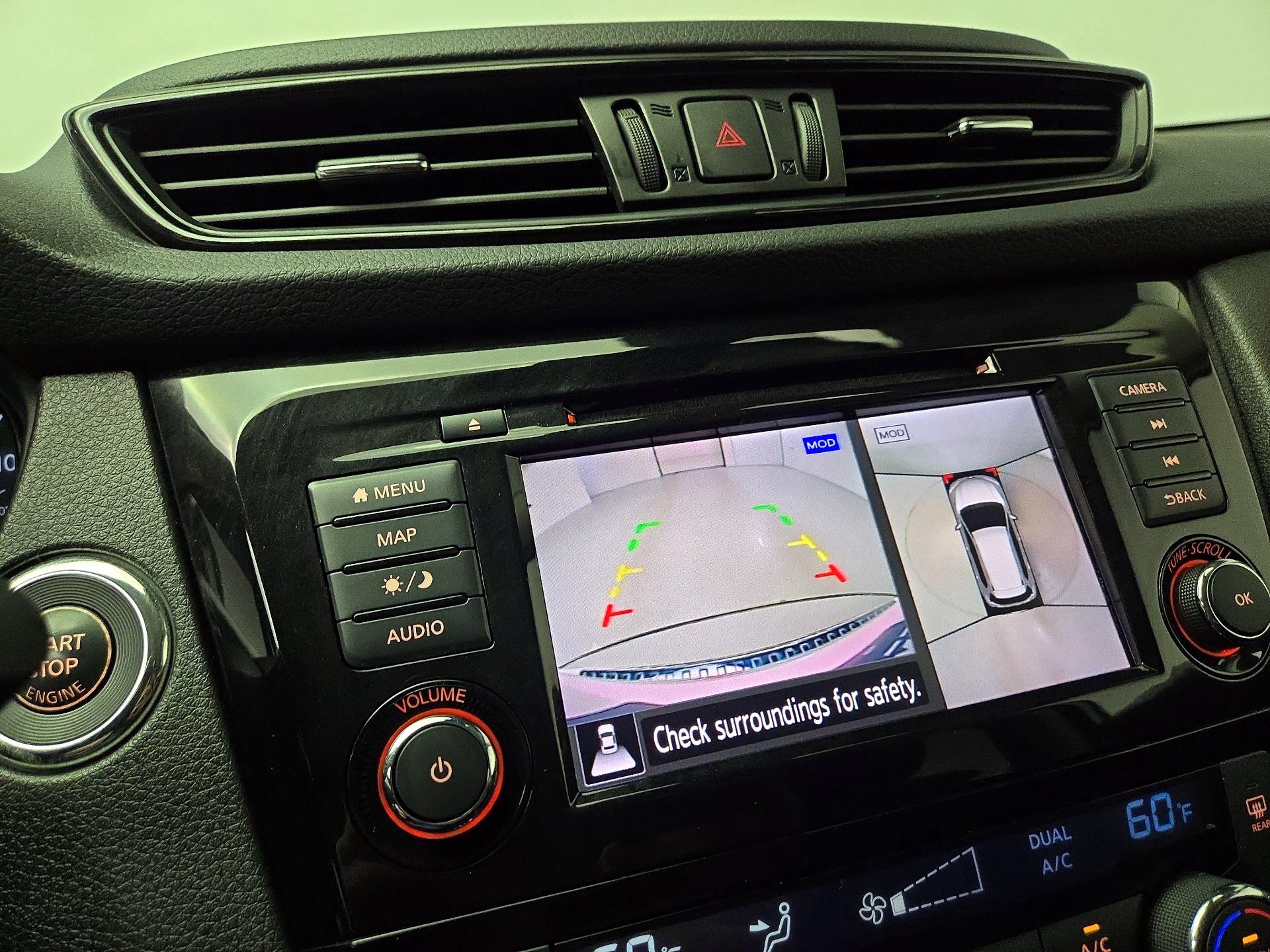 Thumbnail: 2019 Nissan Rogue - 15