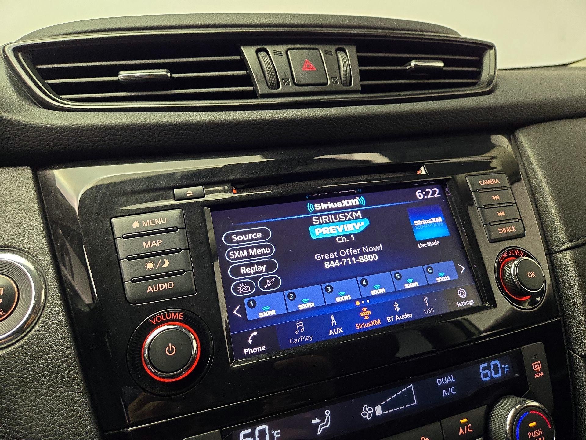 Thumbnail: 2019 Nissan Rogue - 16