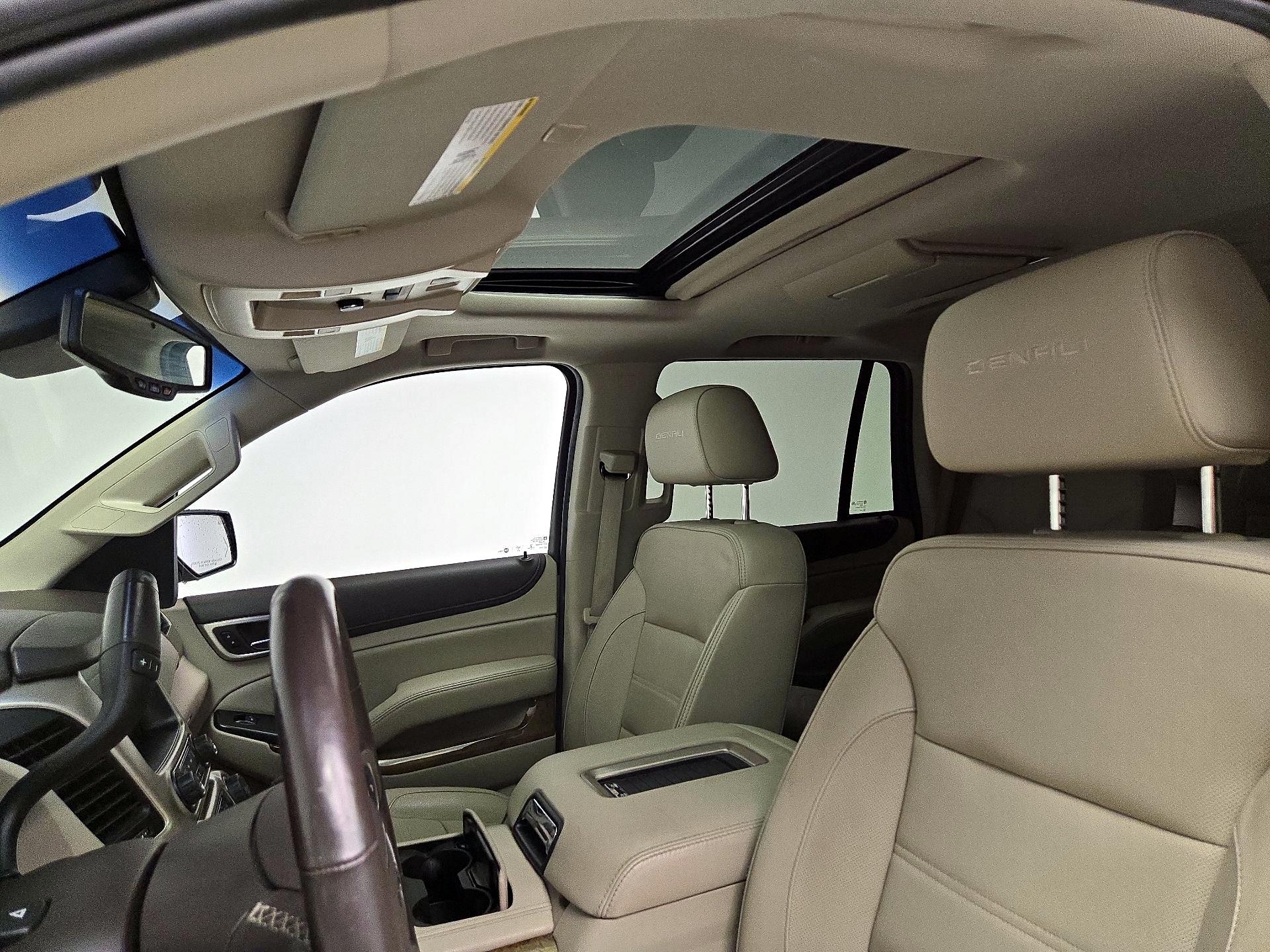 Thumbnail: 2017 GMC Yukon - 20