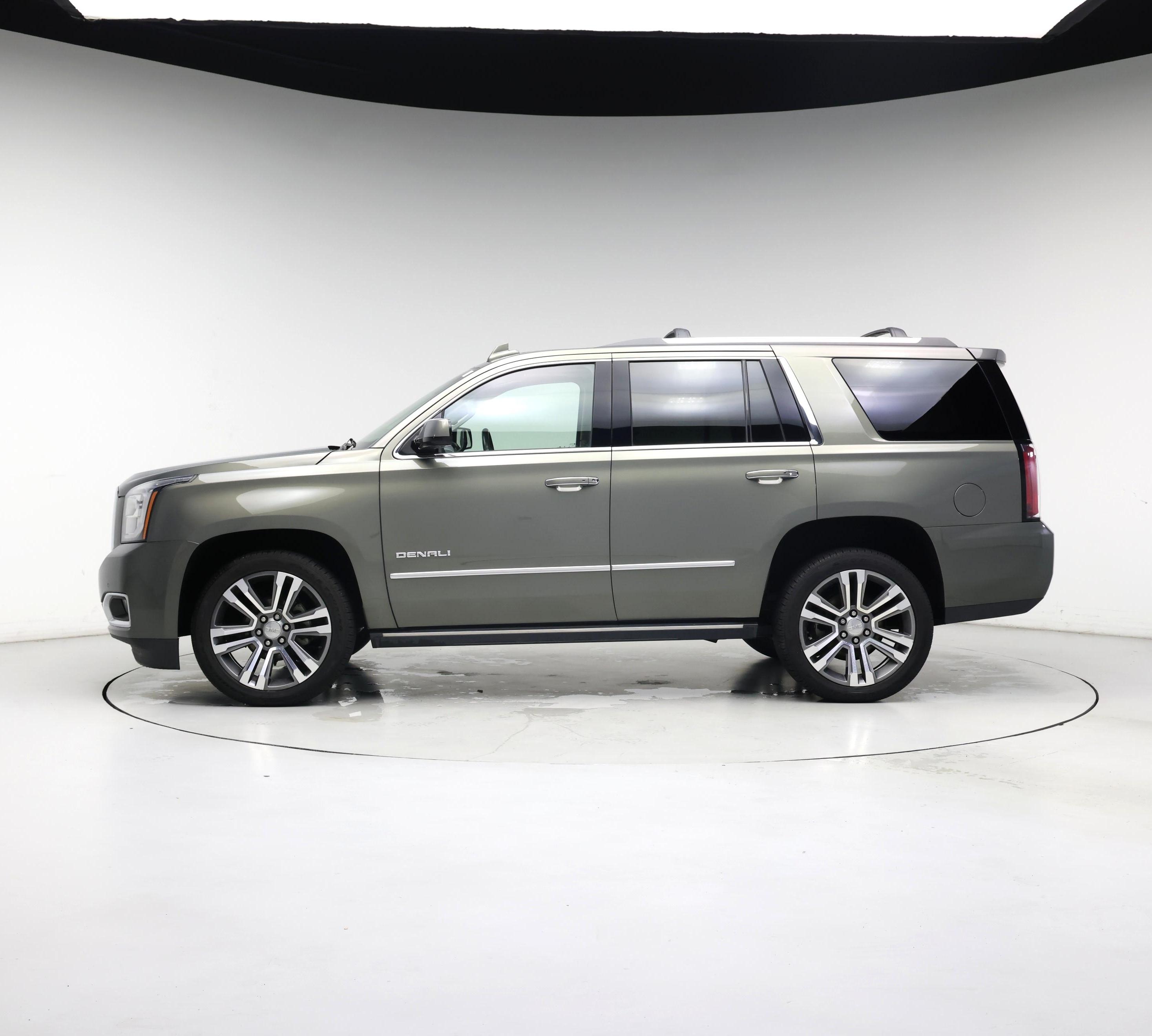 Thumbnail: 2017 GMC Yukon - 3