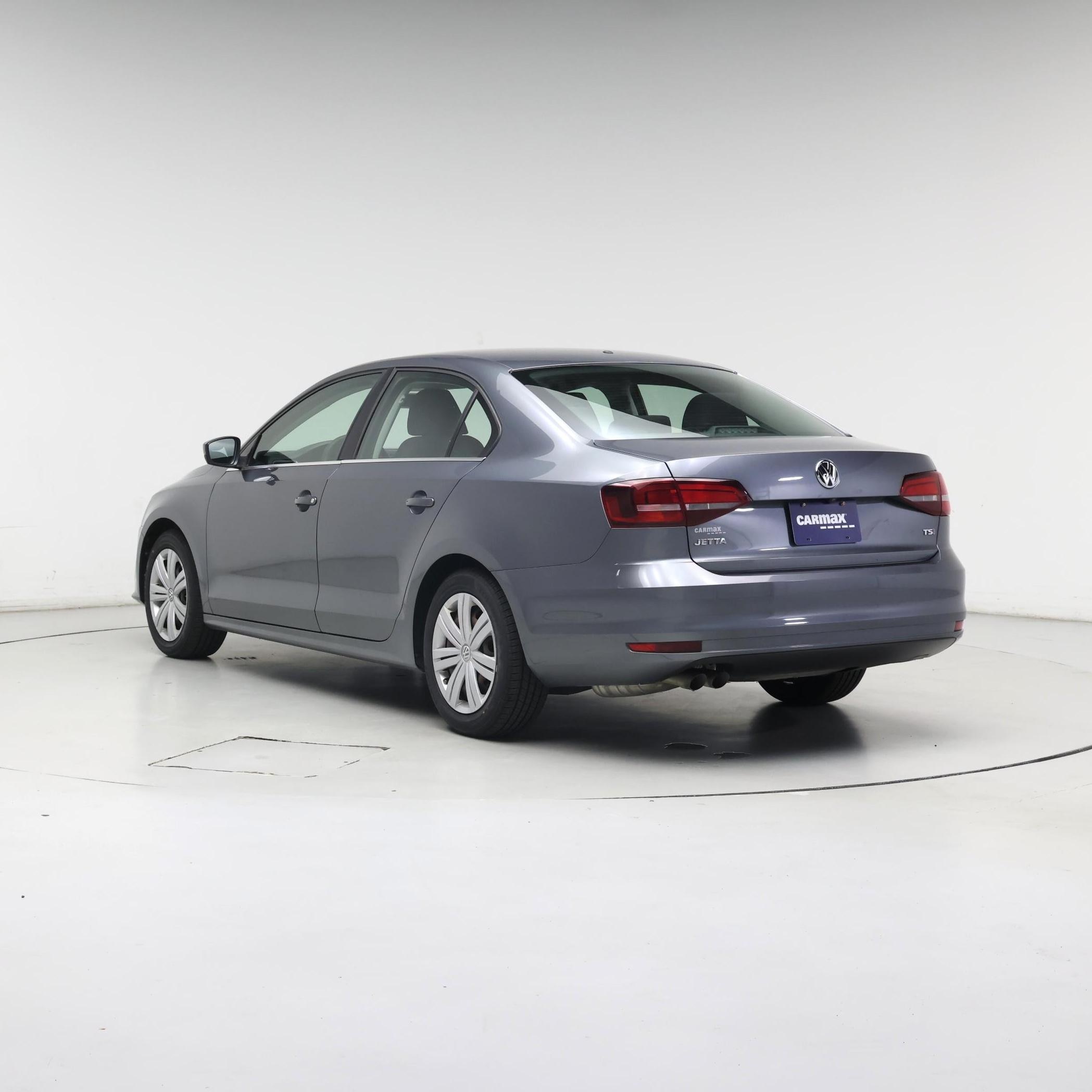 Thumbnail: 2017 Volkswagen Jetta - 2