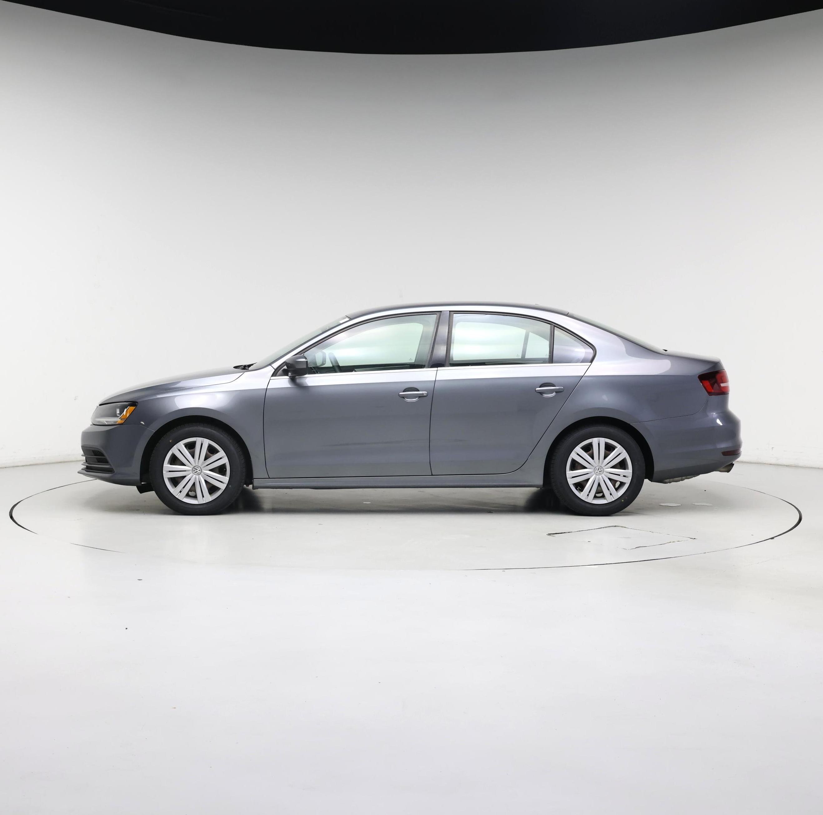 Thumbnail: 2017 Volkswagen Jetta - 3