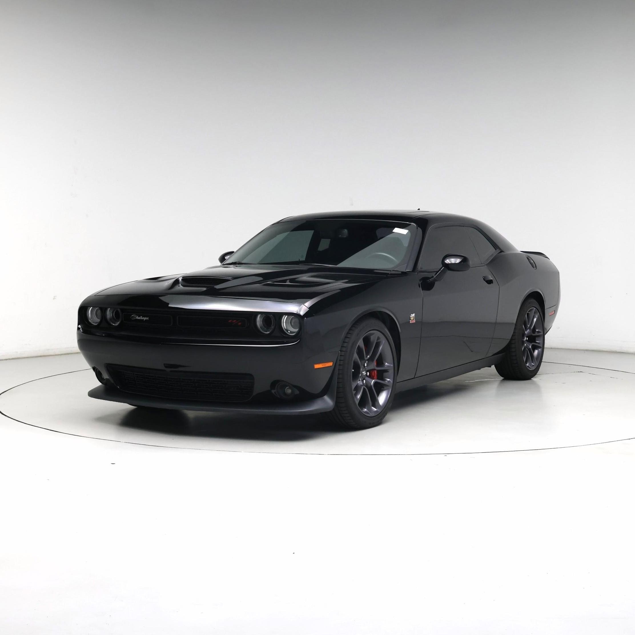 Thumbnail: 2021 Dodge Challenger - 4