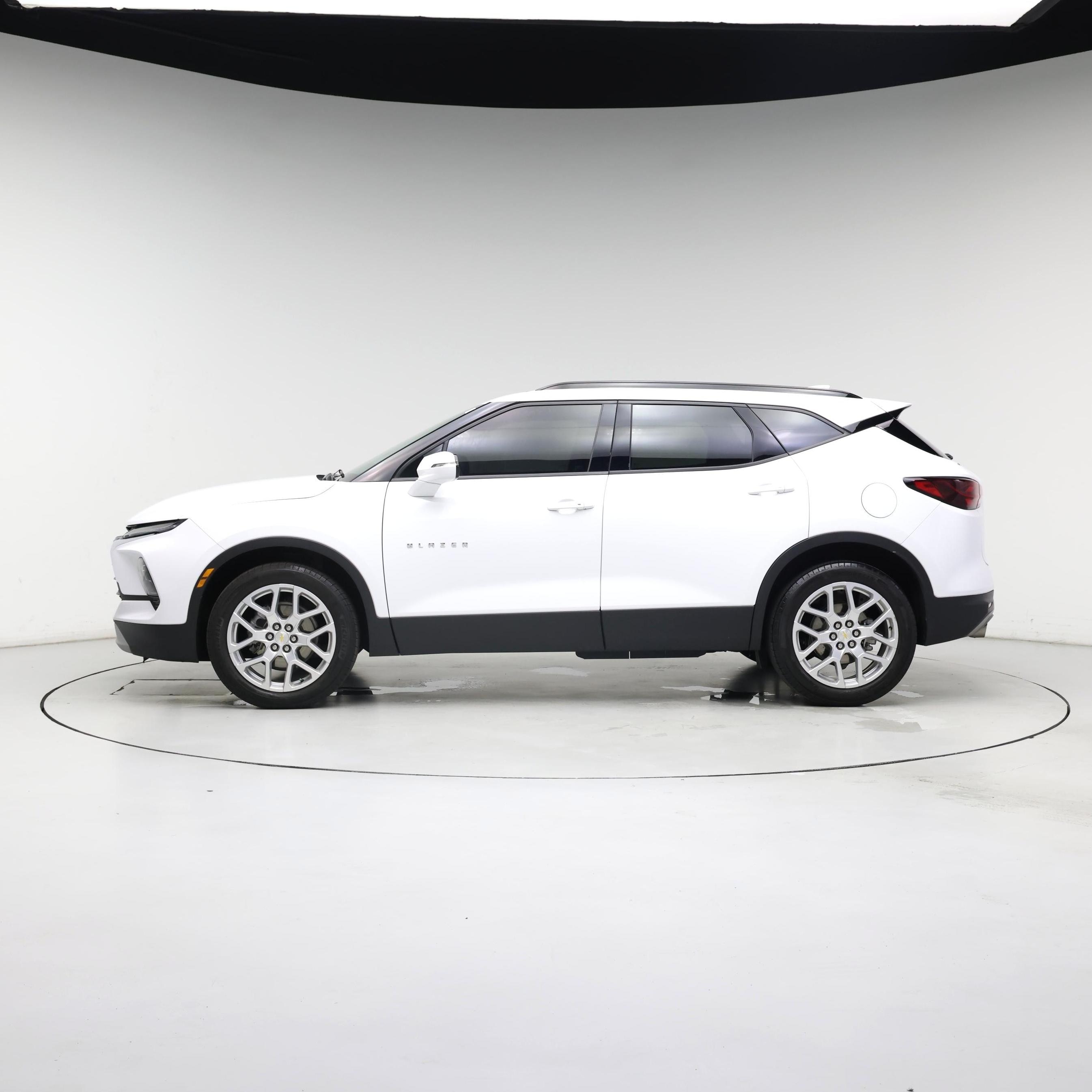 Thumbnail: 2024 Chevrolet Blazer - 3