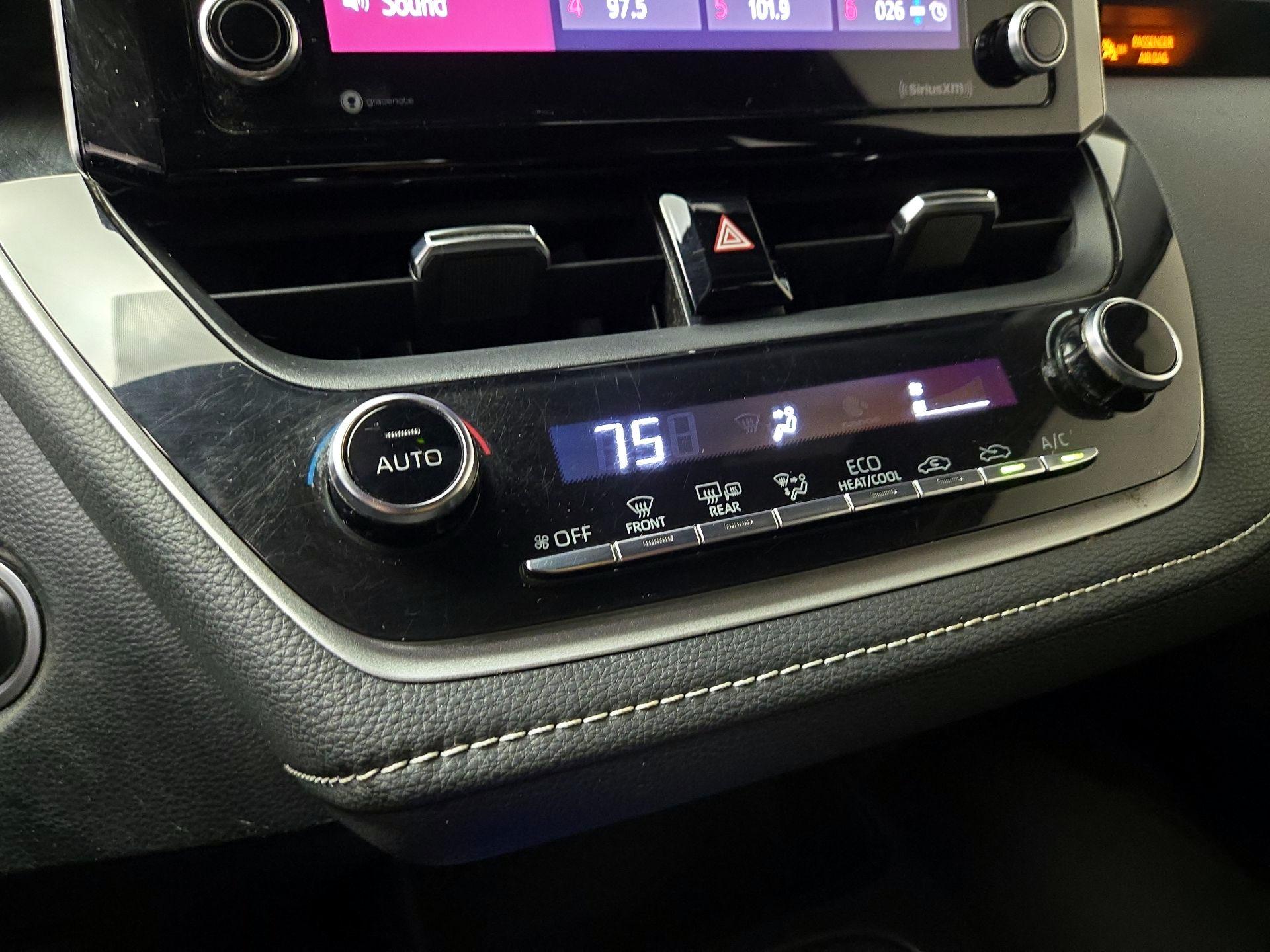 Thumbnail: 2020 Toyota Corolla - 16