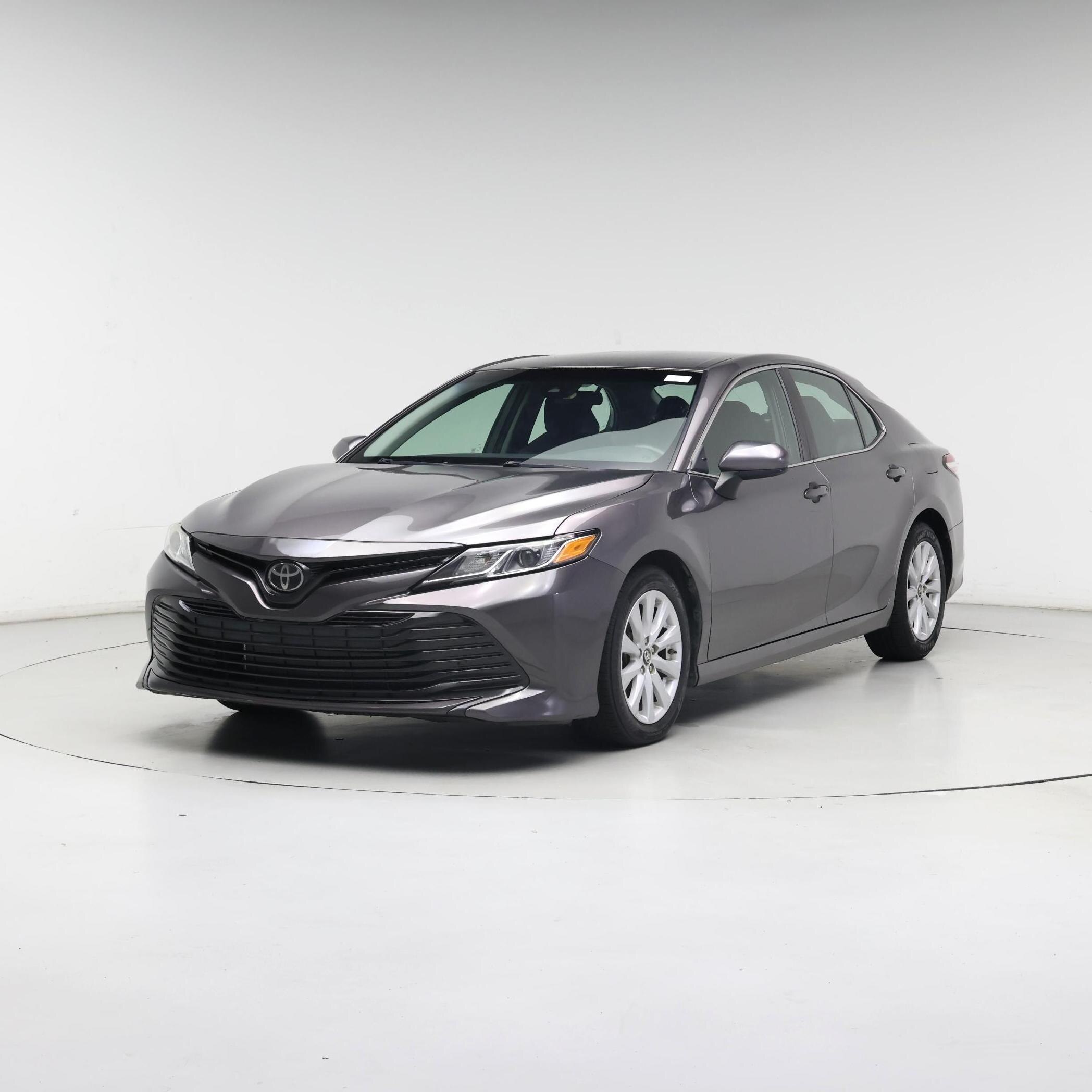 Thumbnail: 2018 Toyota Camry - 4
