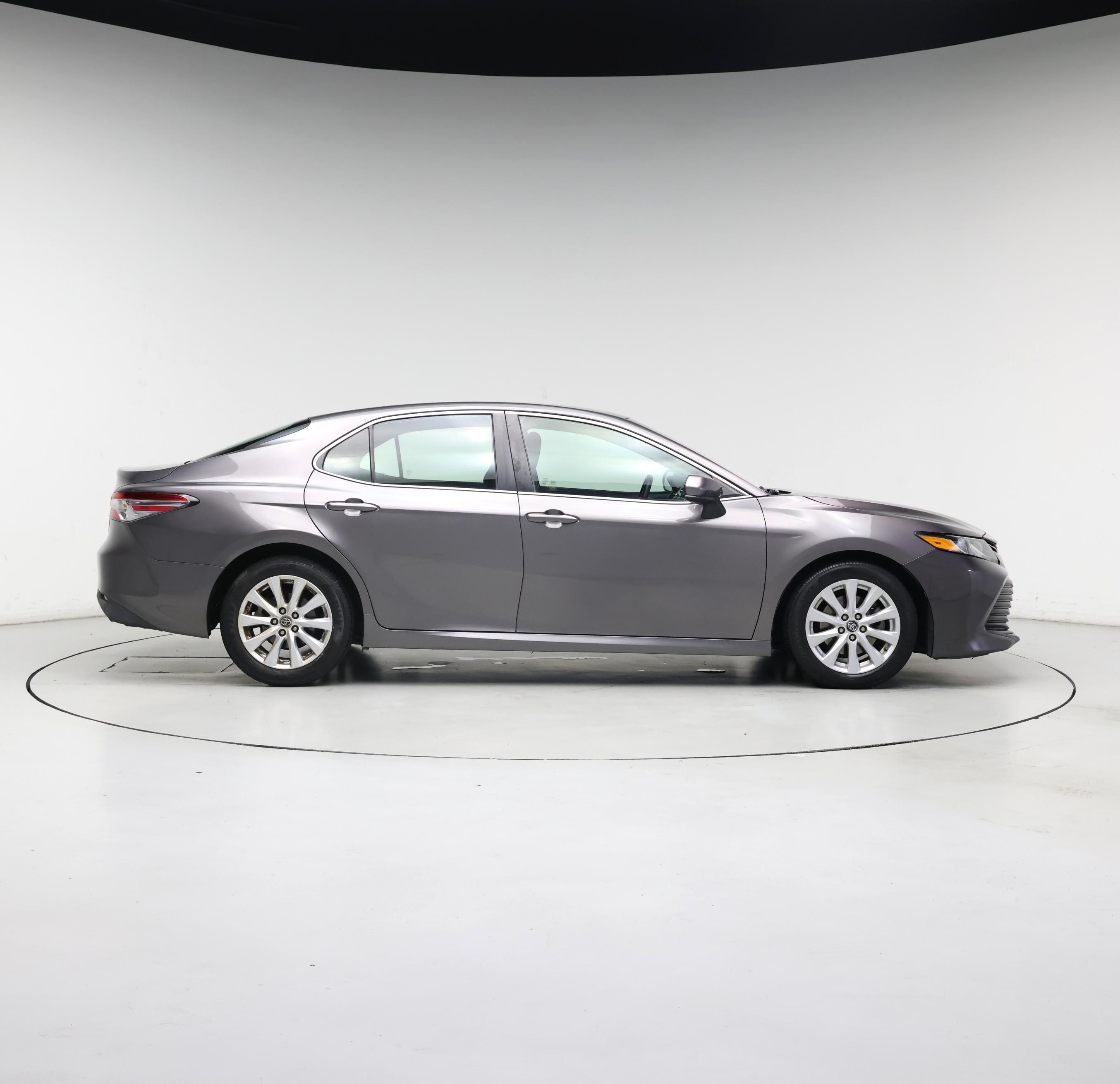 Thumbnail: 2018 Toyota Camry - 7