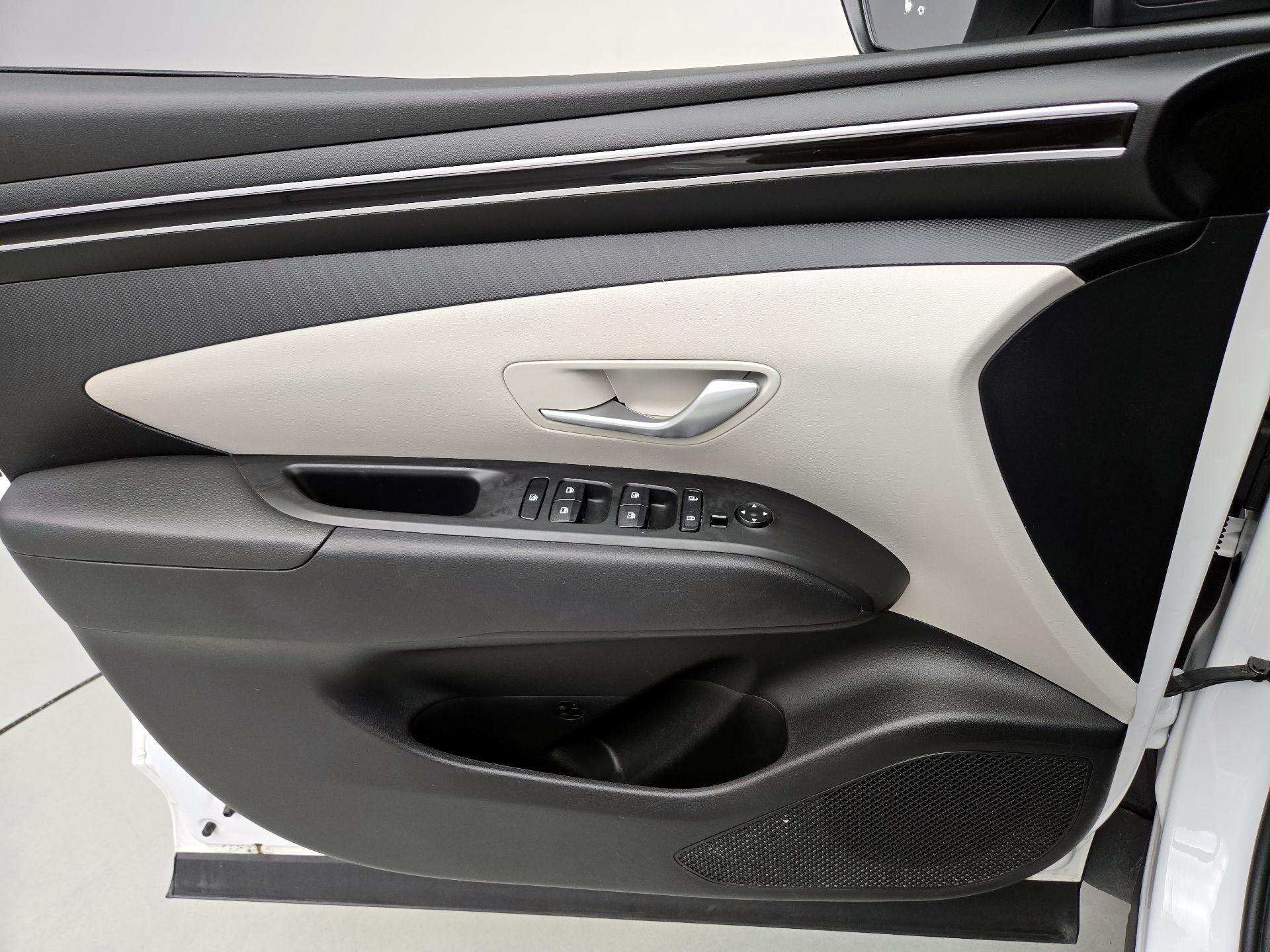 Thumbnail: 2024 Hyundai Tucson - 12