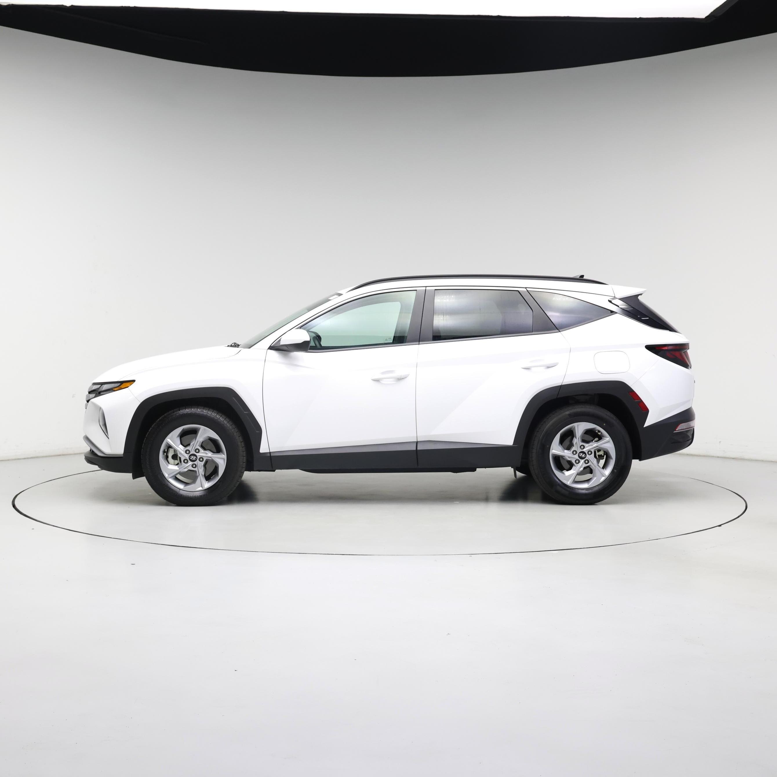 Thumbnail: 2024 Hyundai Tucson - 3