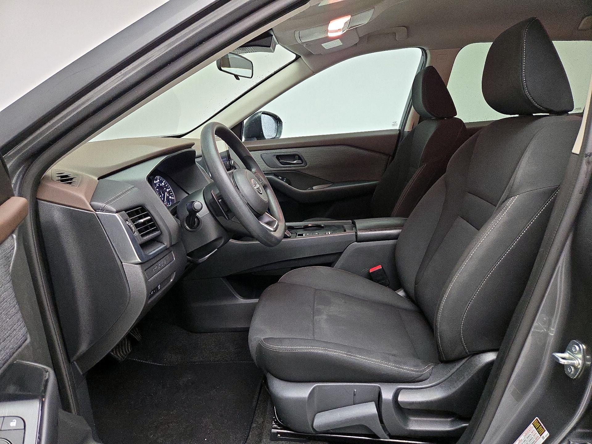 Thumbnail: 2023 Nissan Rogue - 11