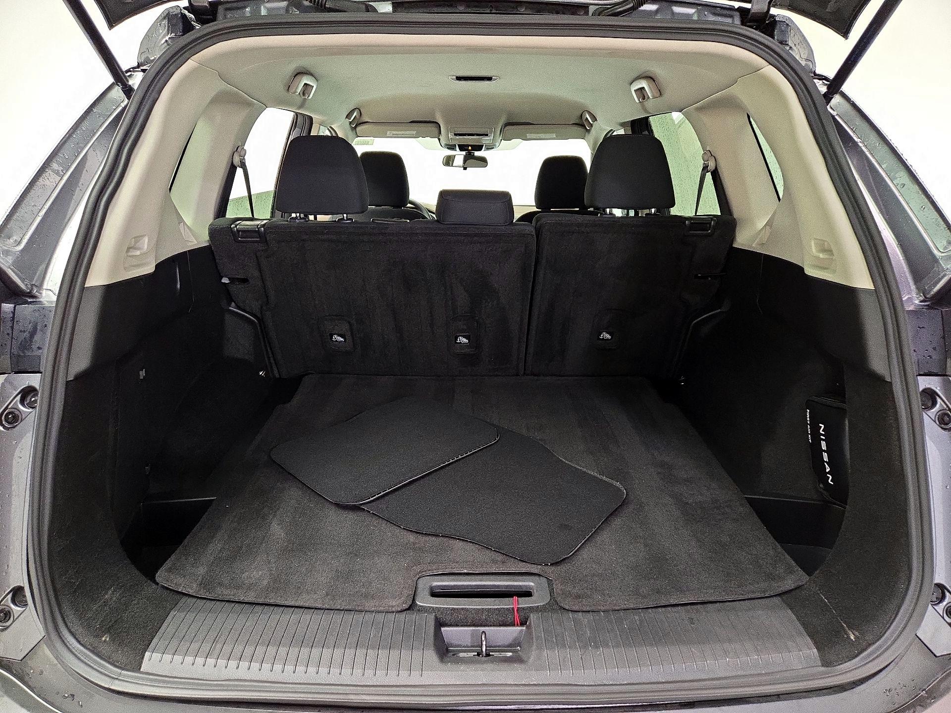 Thumbnail: 2023 Nissan Rogue - 20