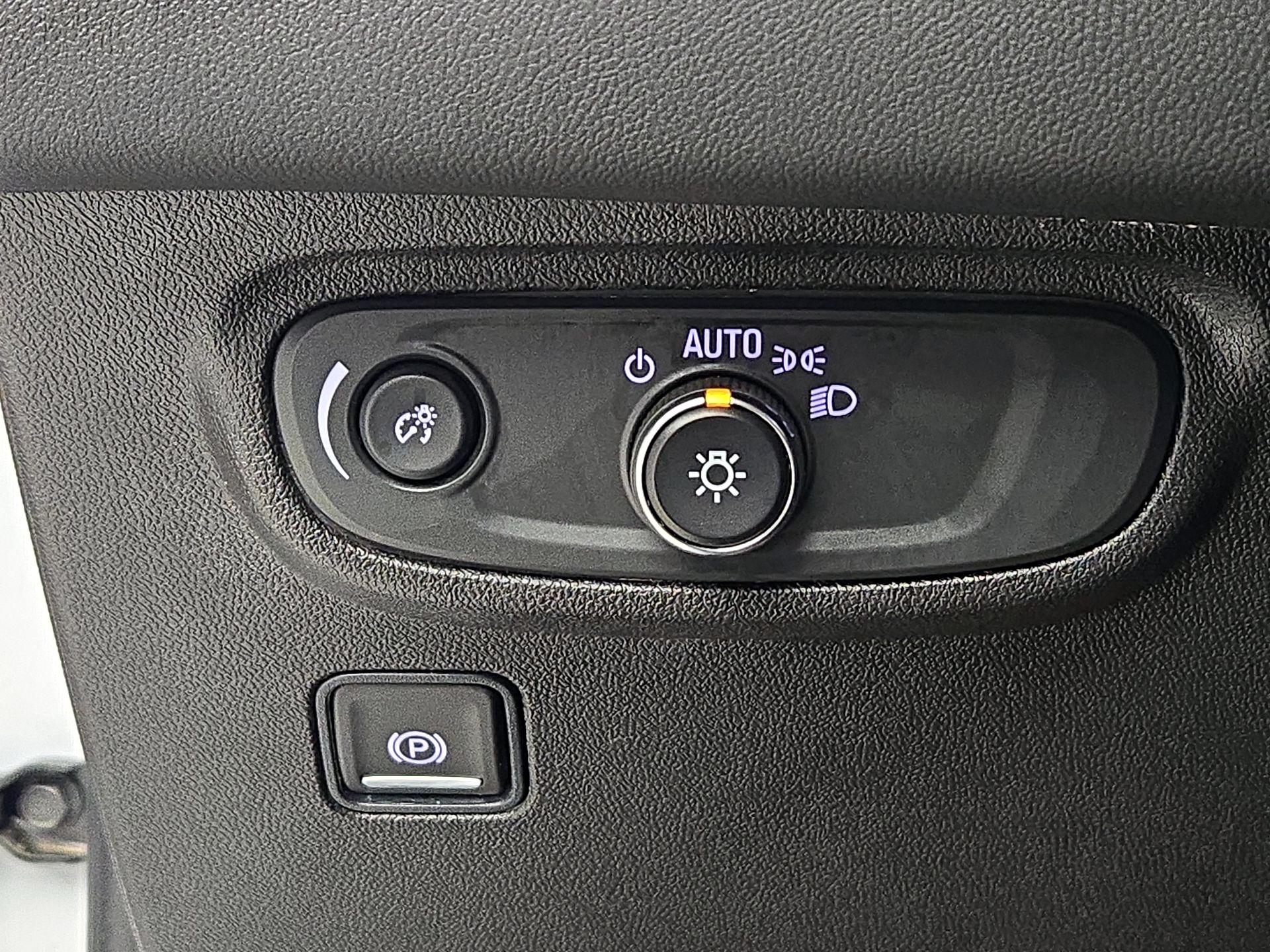 Thumbnail: 2023 GMC Terrain - 13