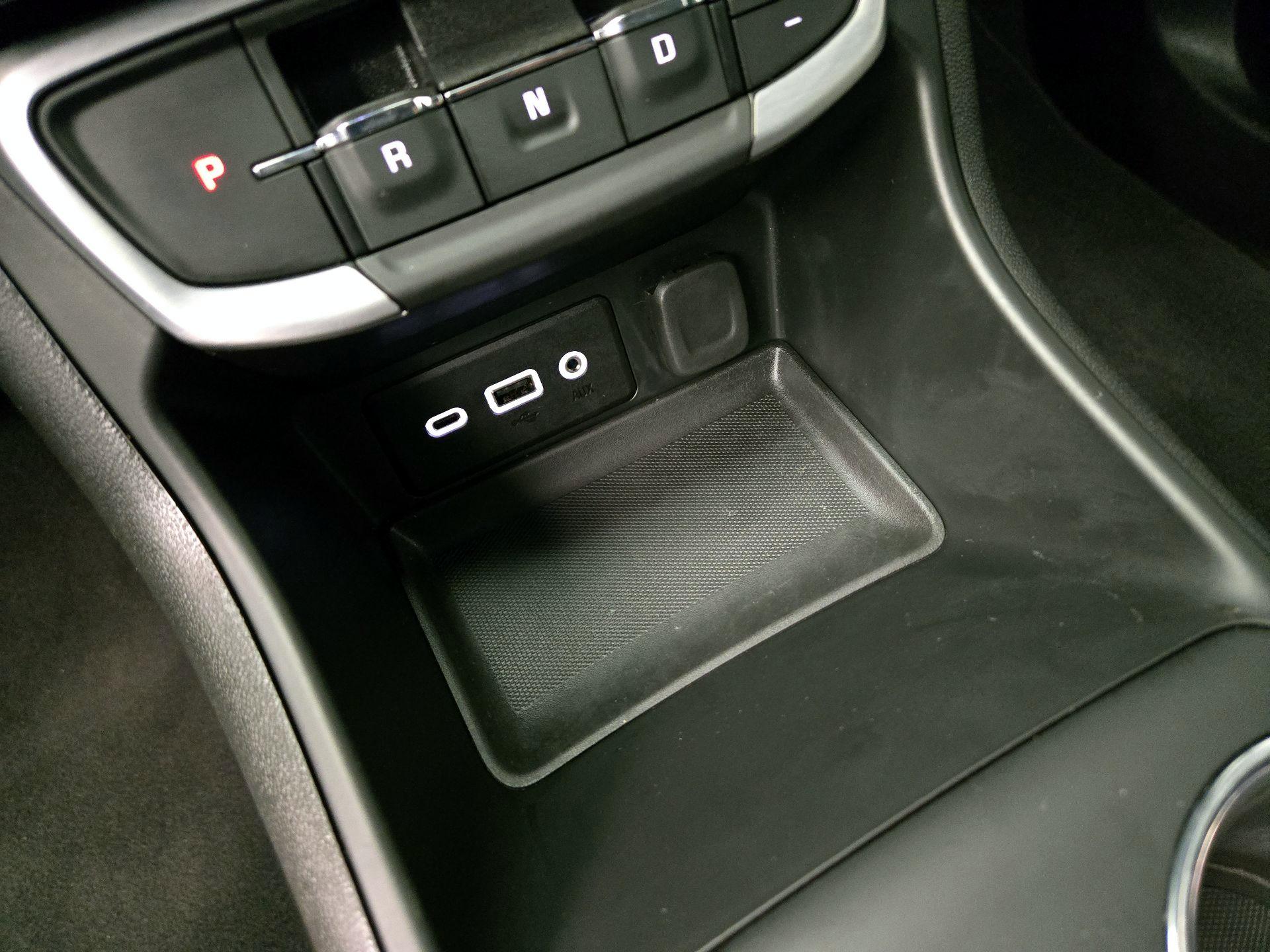 Thumbnail: 2023 GMC Terrain - 18