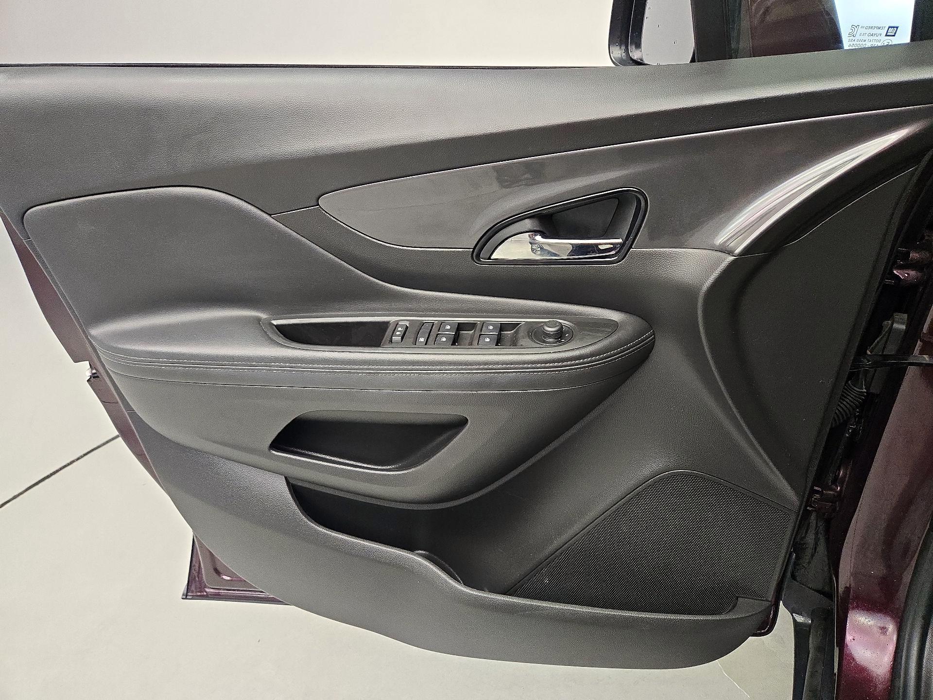 Thumbnail: 2018 Buick Encore - 12