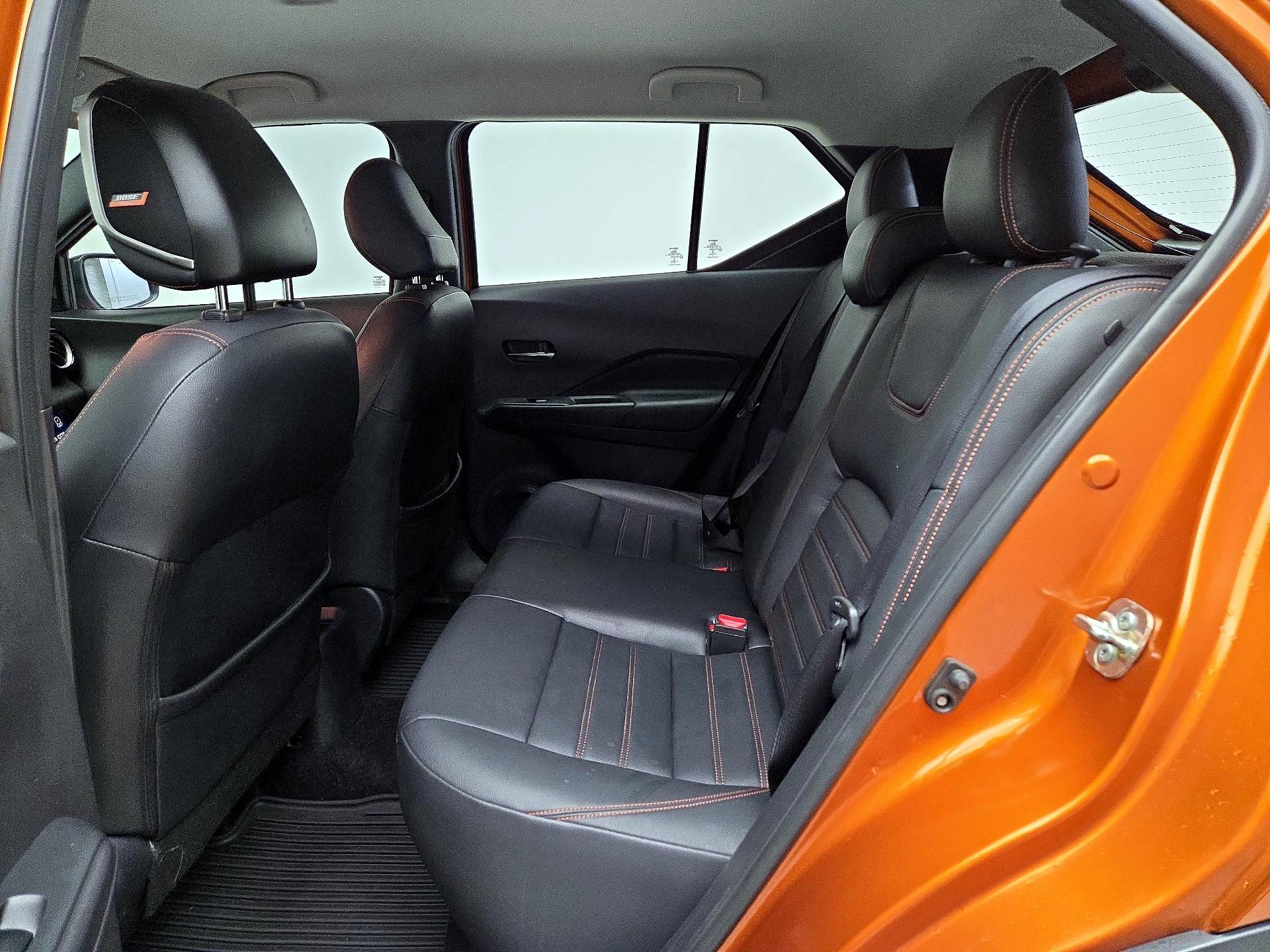 Thumbnail: 2019 Nissan Kicks - 19