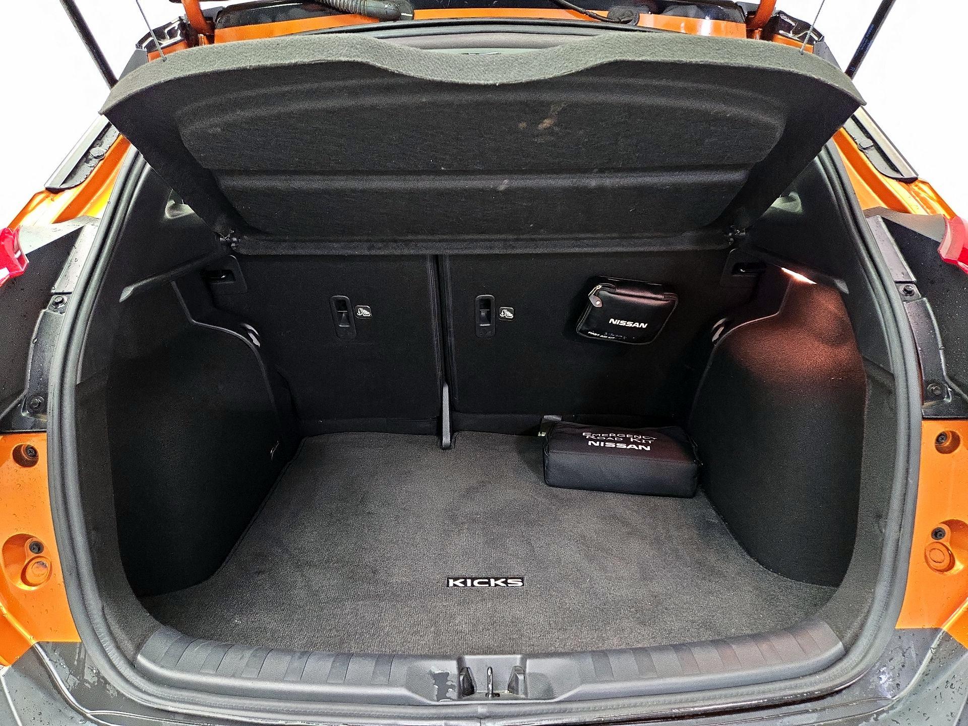 Thumbnail: 2019 Nissan Kicks - 20