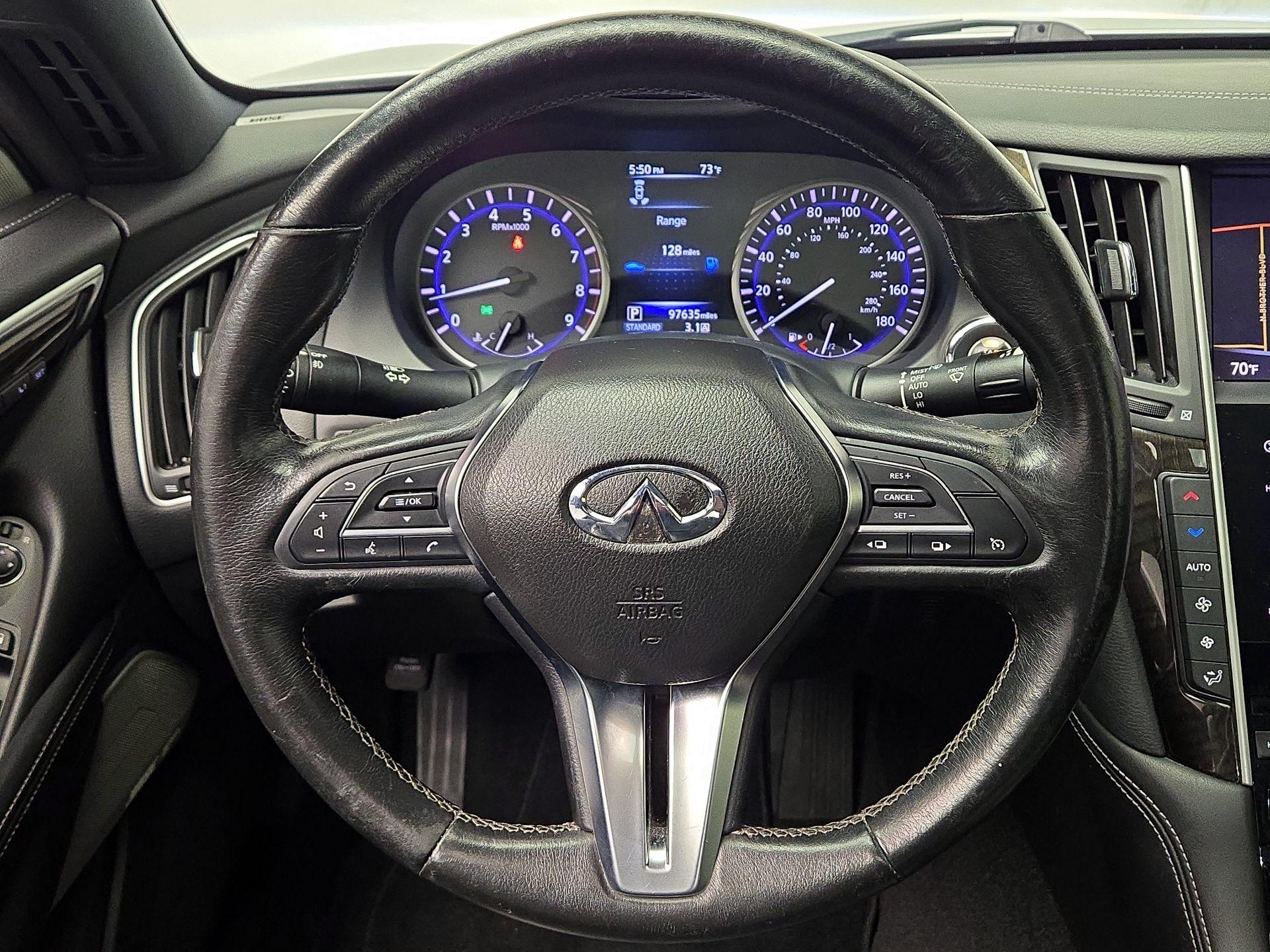 Thumbnail: 2017 INFINITI Q60 - 10