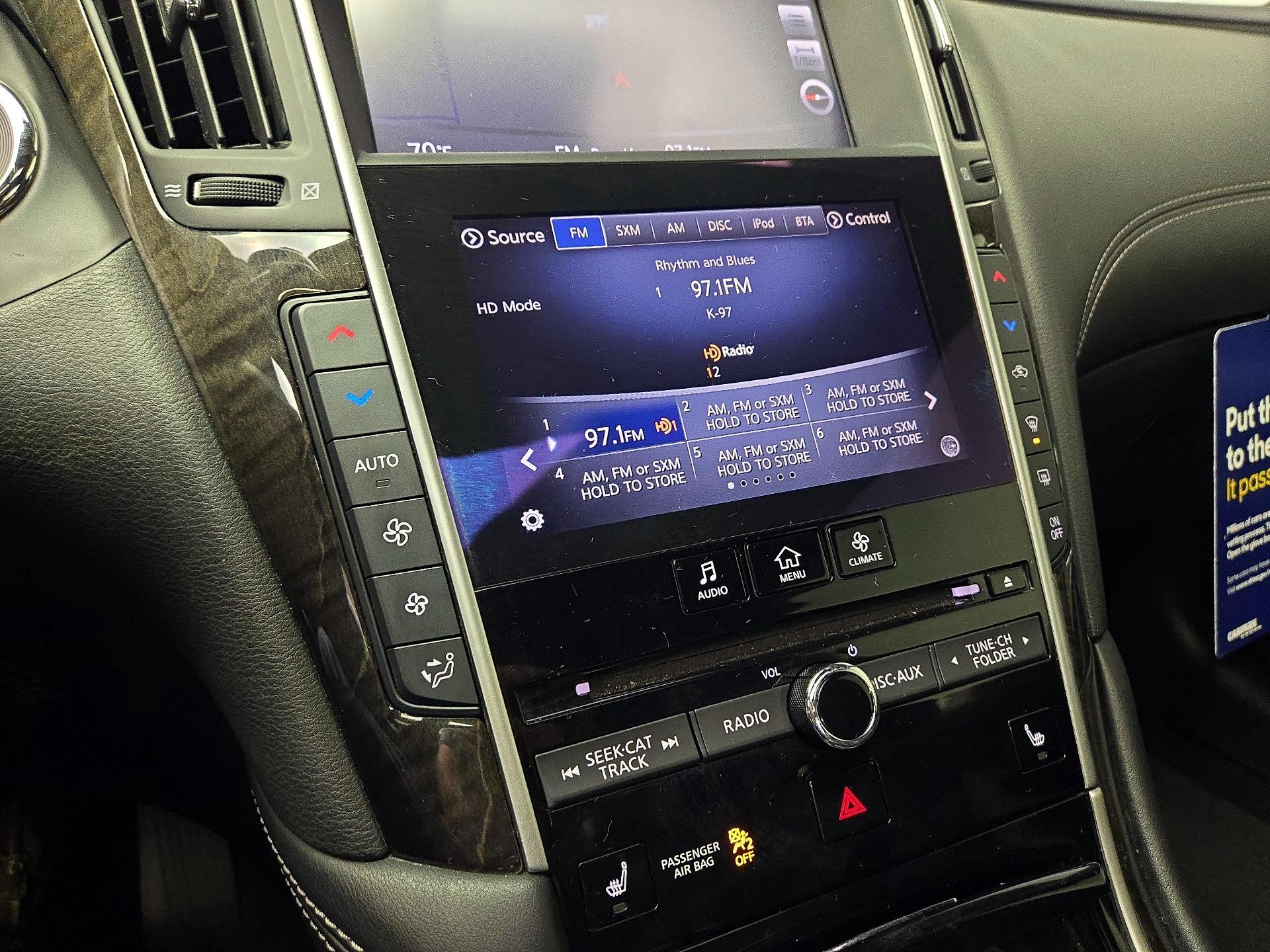 Thumbnail: 2017 INFINITI Q60 - 16