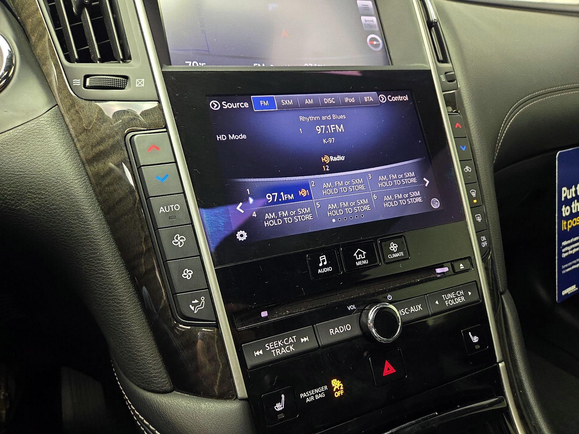 Thumbnail: 2017 INFINITI Q60 - 17