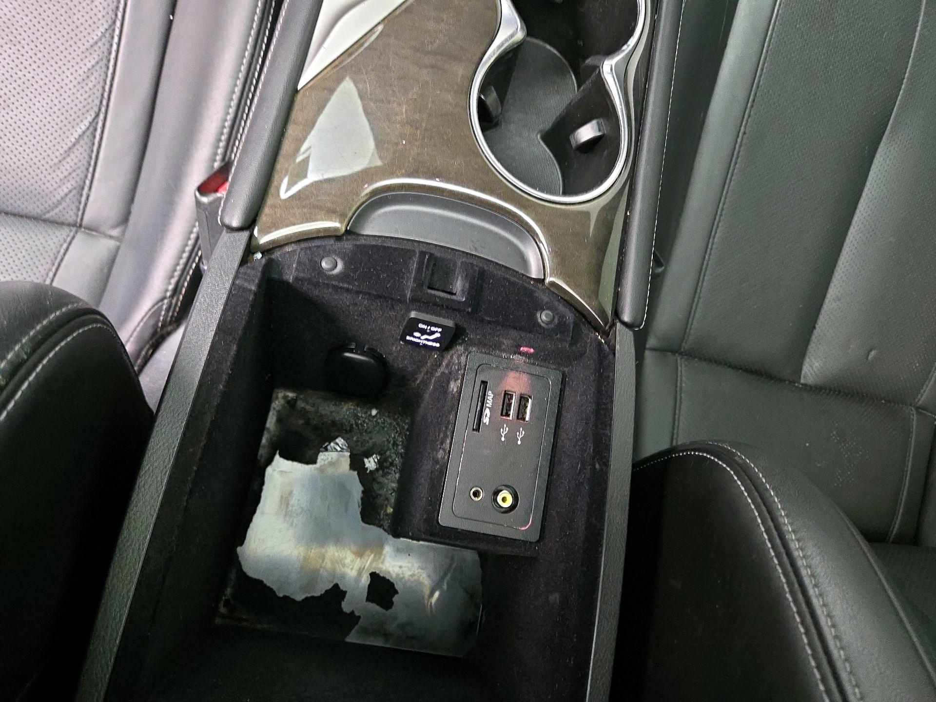 Thumbnail: 2017 INFINITI Q60 - 19