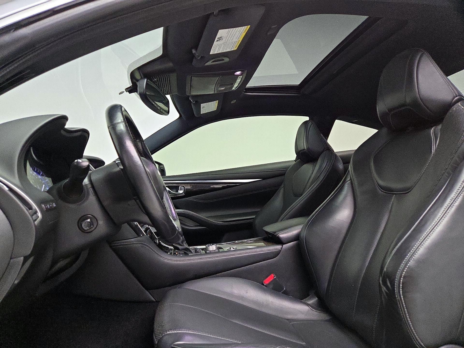 Thumbnail: 2017 INFINITI Q60 - 20