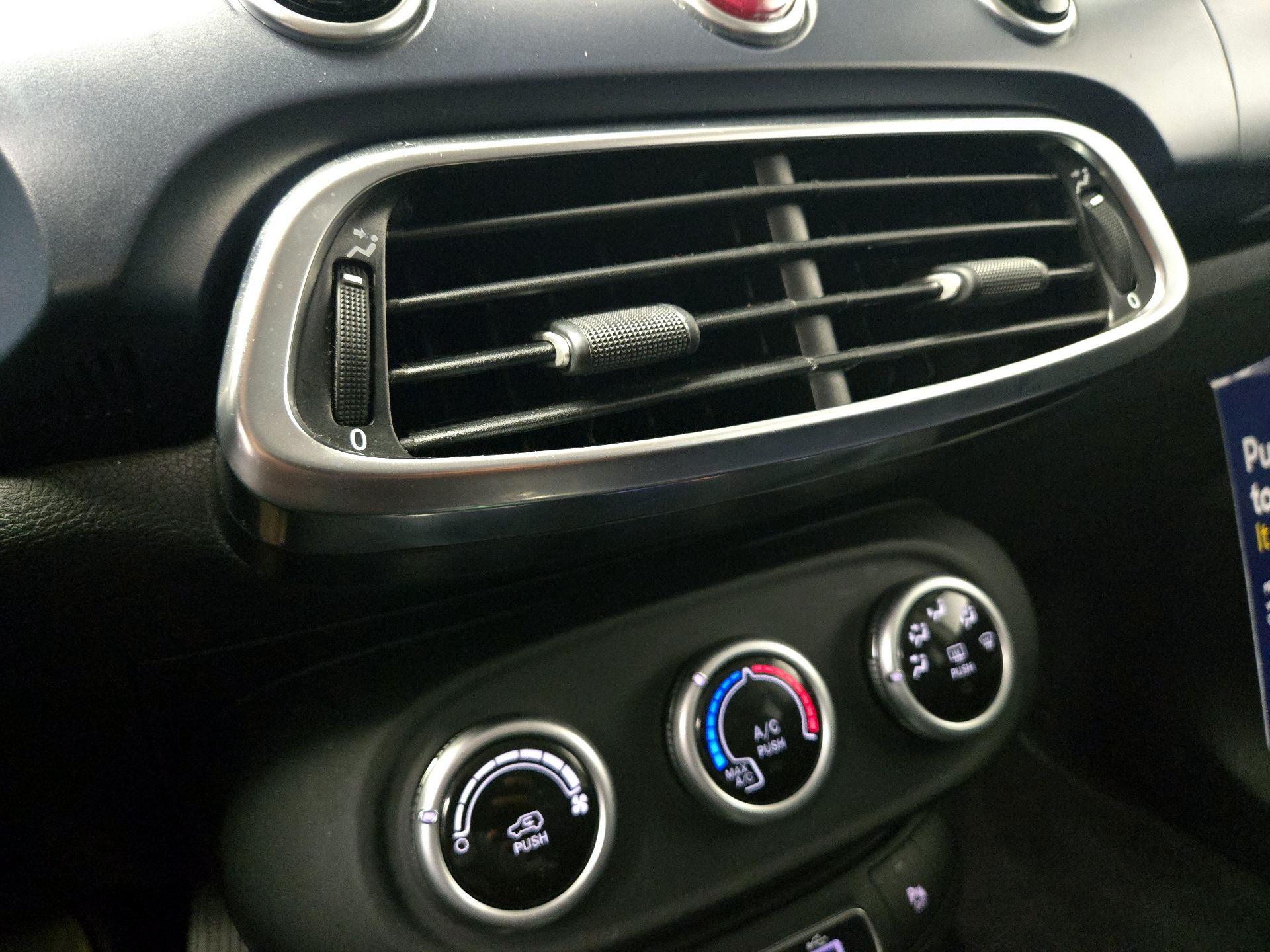 Thumbnail: 2022 Fiat 500X - 16