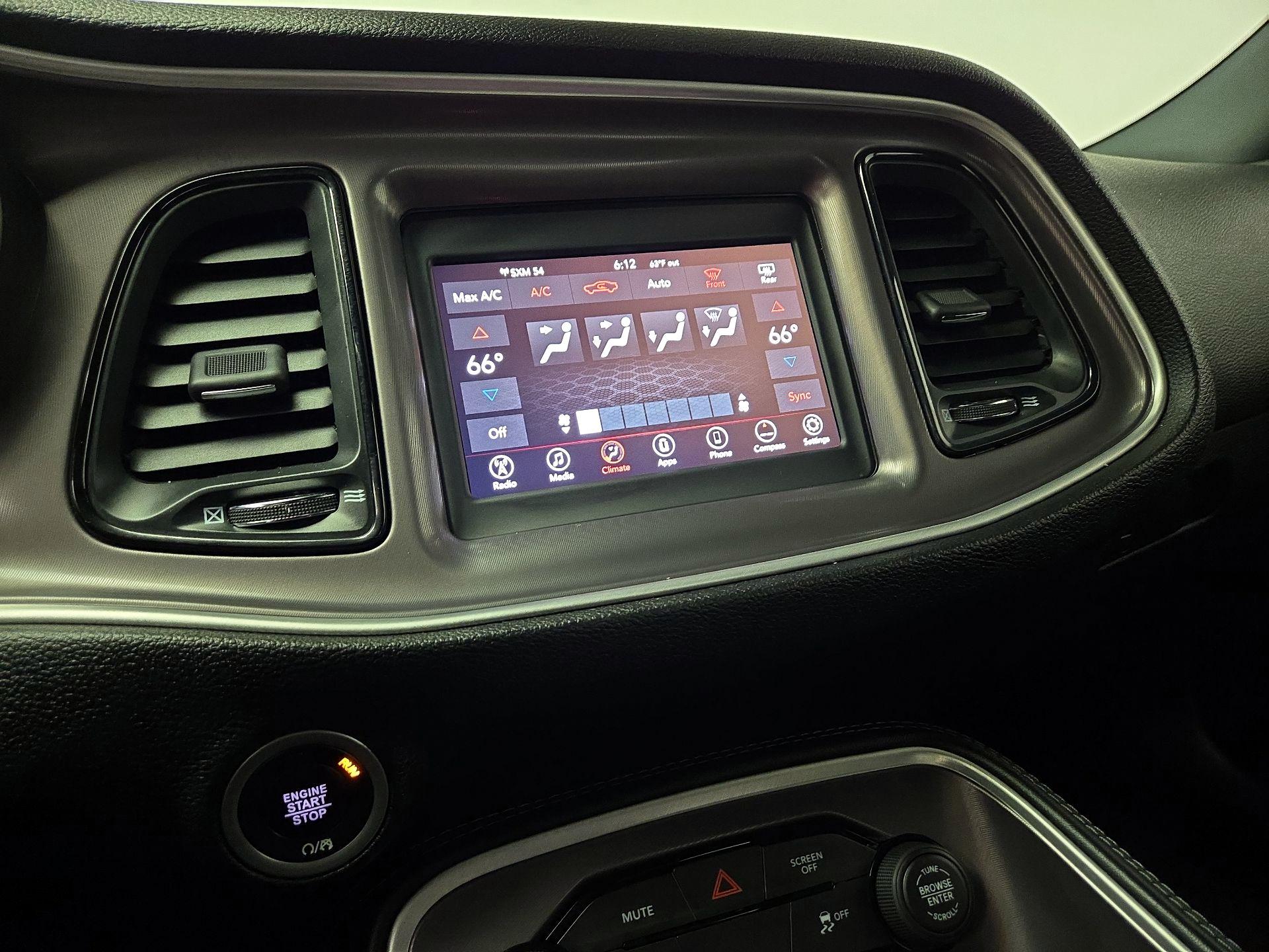 Thumbnail: 2022 Dodge Challenger - 16