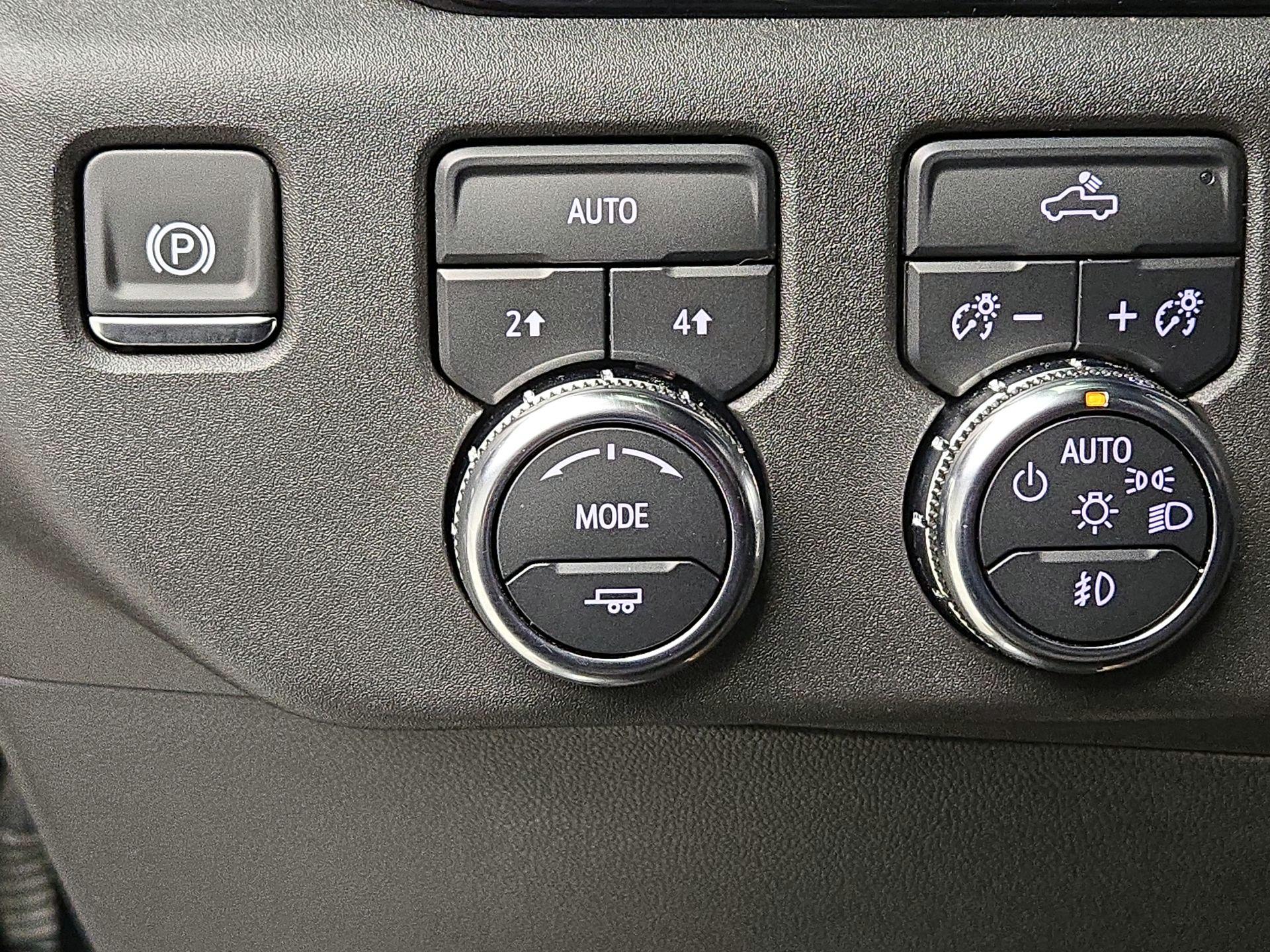 Thumbnail: 2024 GMC Sierra 1500 - 13