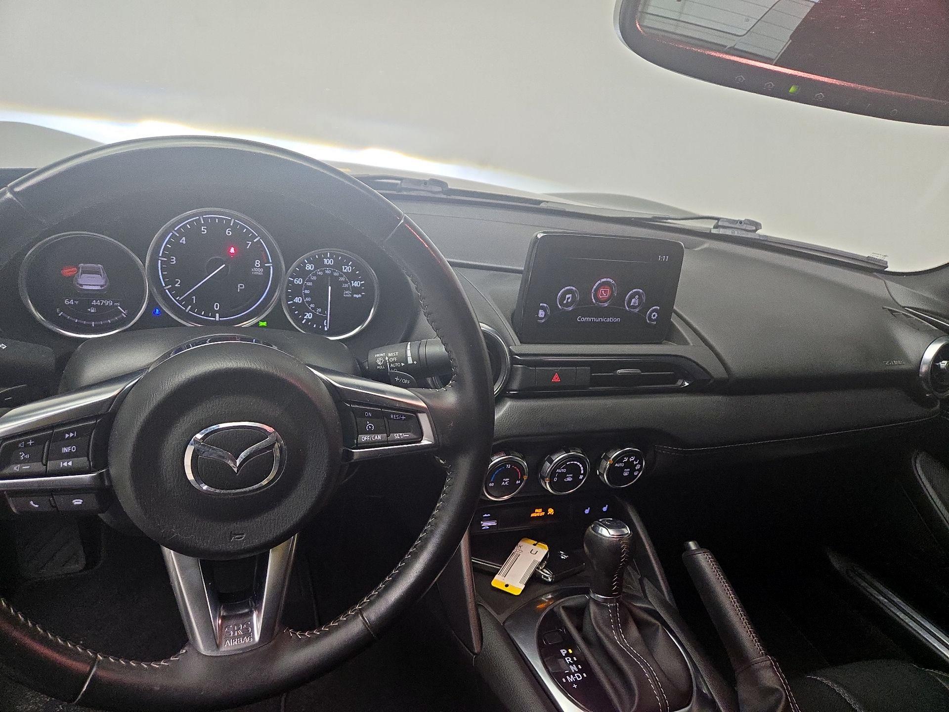 Thumbnail: 2021 Mazda MX-5 Miata - 9