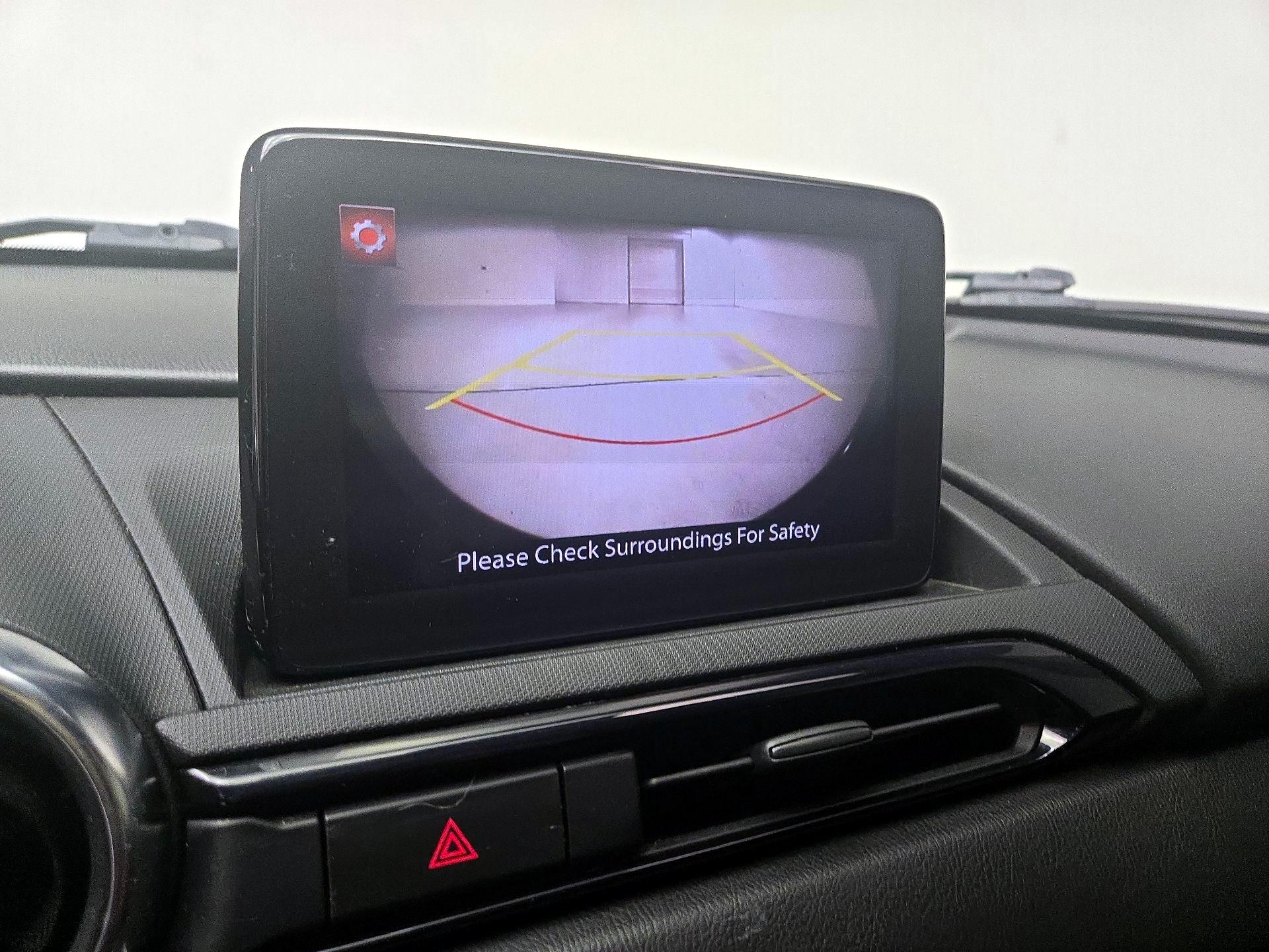 Thumbnail: 2021 Mazda MX-5 Miata - 14