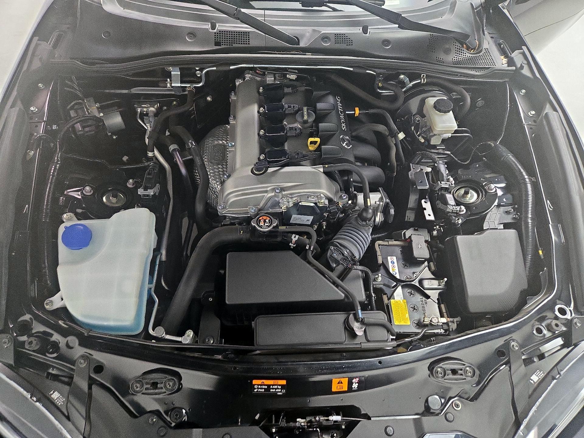 Thumbnail: 2021 Mazda MX-5 Miata - 20