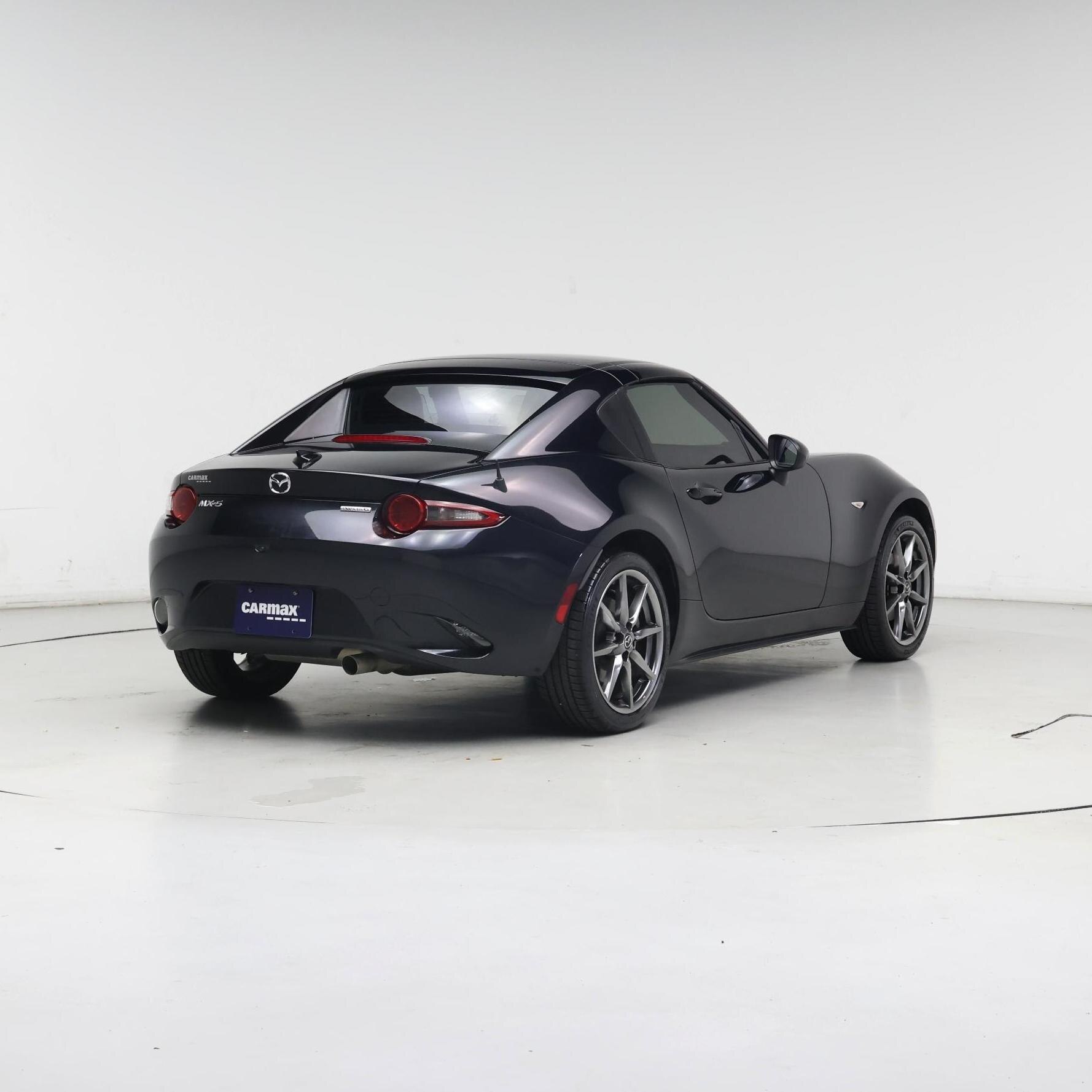 Thumbnail: 2021 Mazda MX-5 Miata - 8