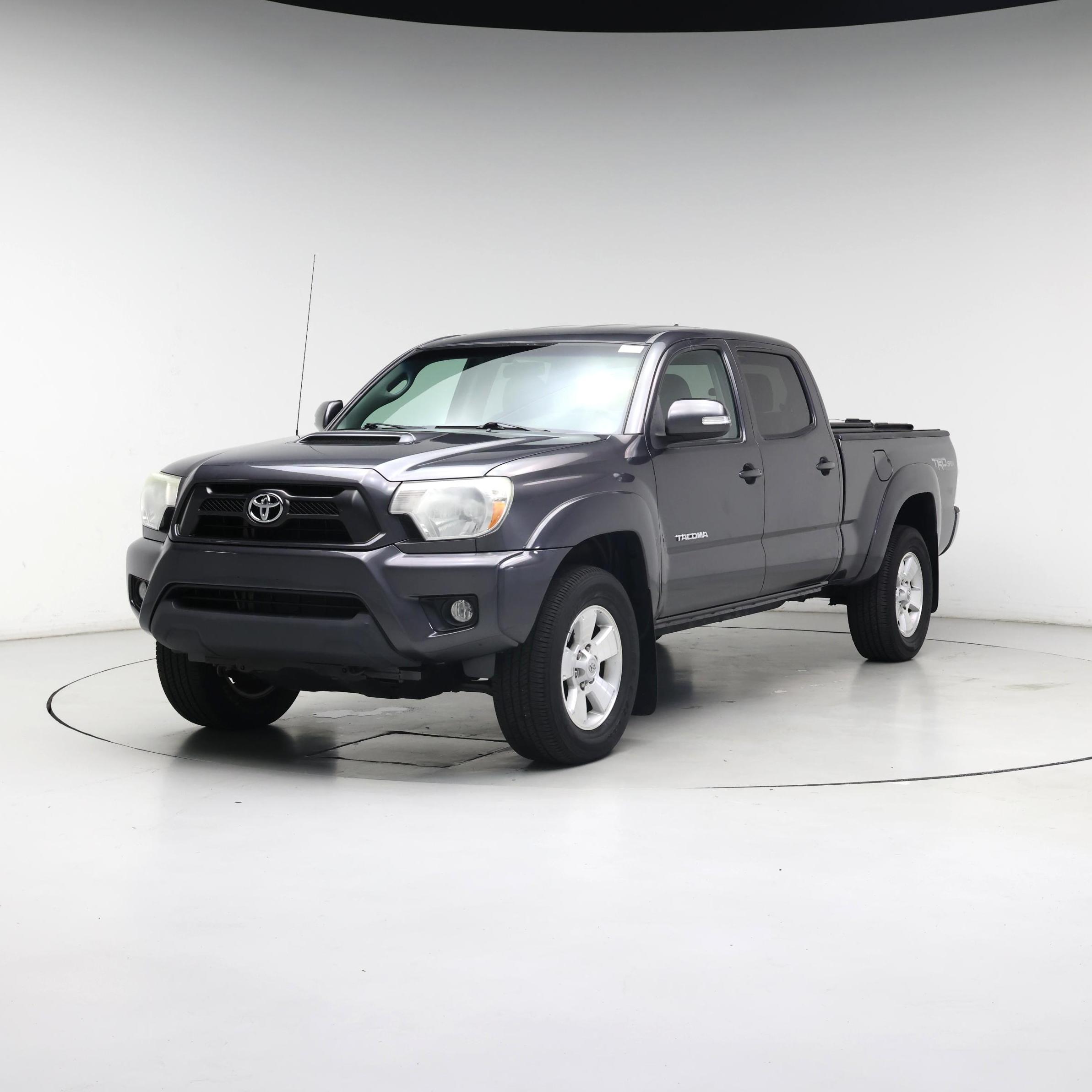 Thumbnail: 2014 Toyota Tacoma - 4