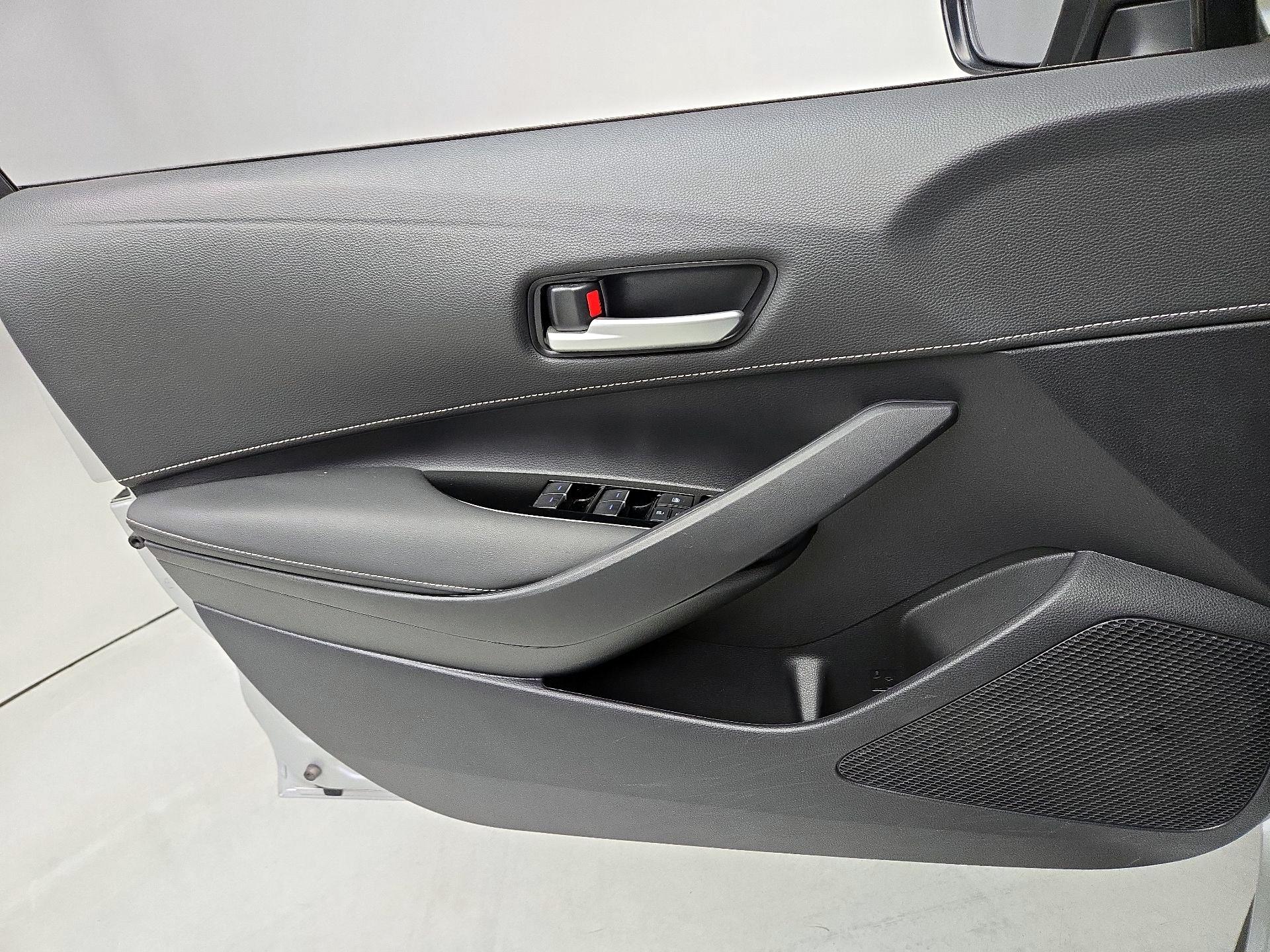 Thumbnail: 2022 Toyota Corolla - 12