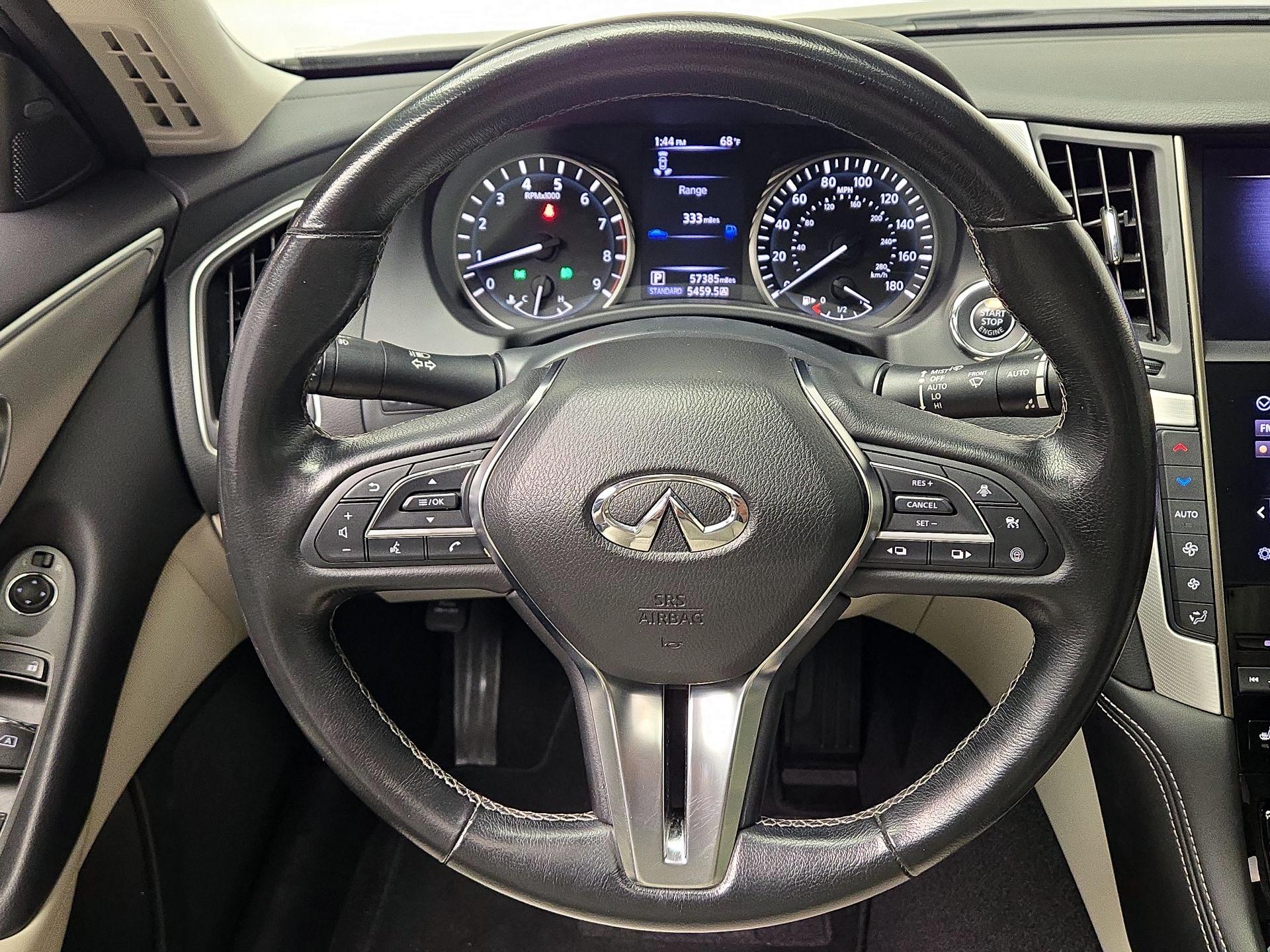 Thumbnail: 2021 INFINITI Q50 - 10