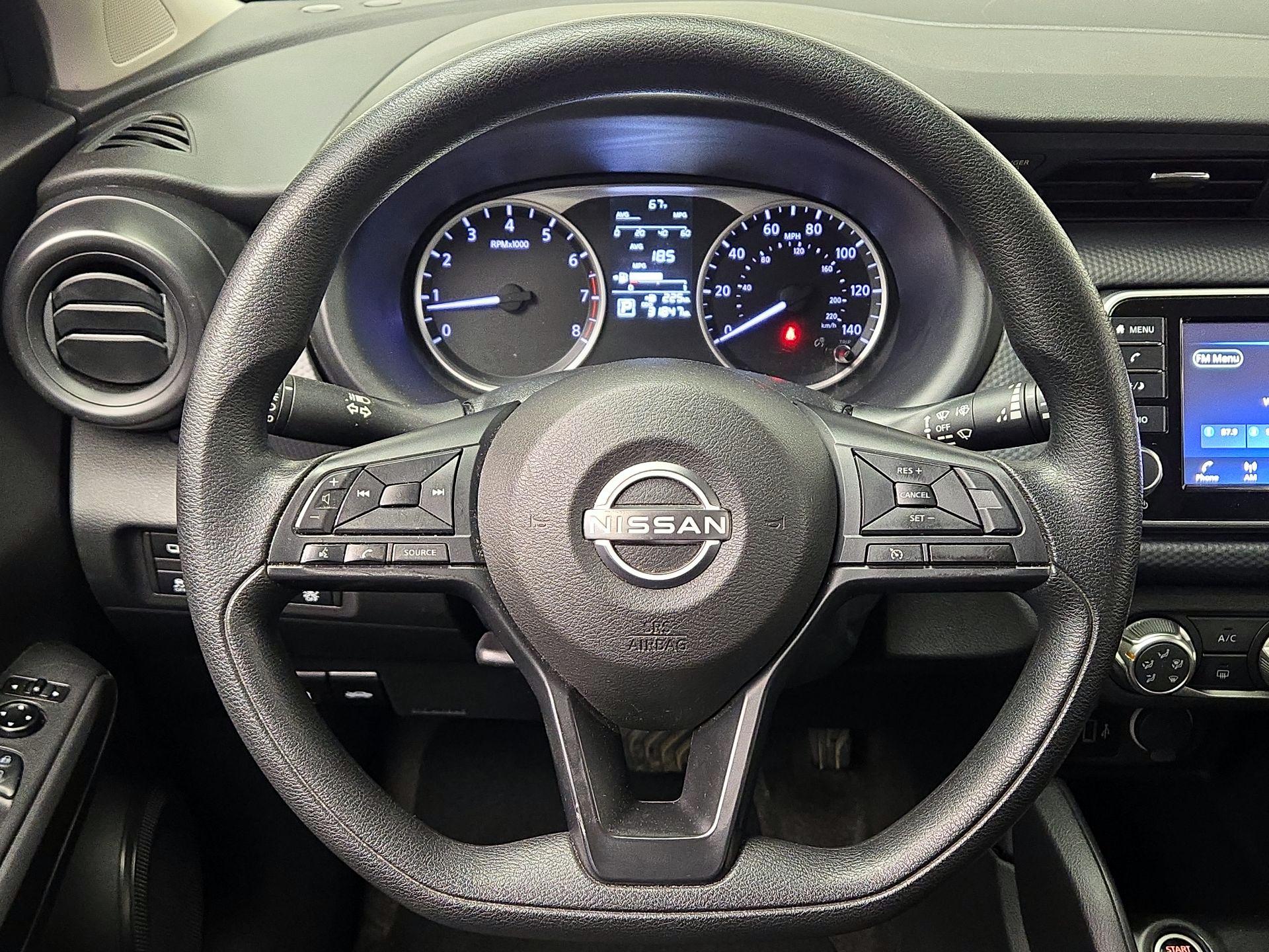 Thumbnail: 2023 Nissan Kicks - 10