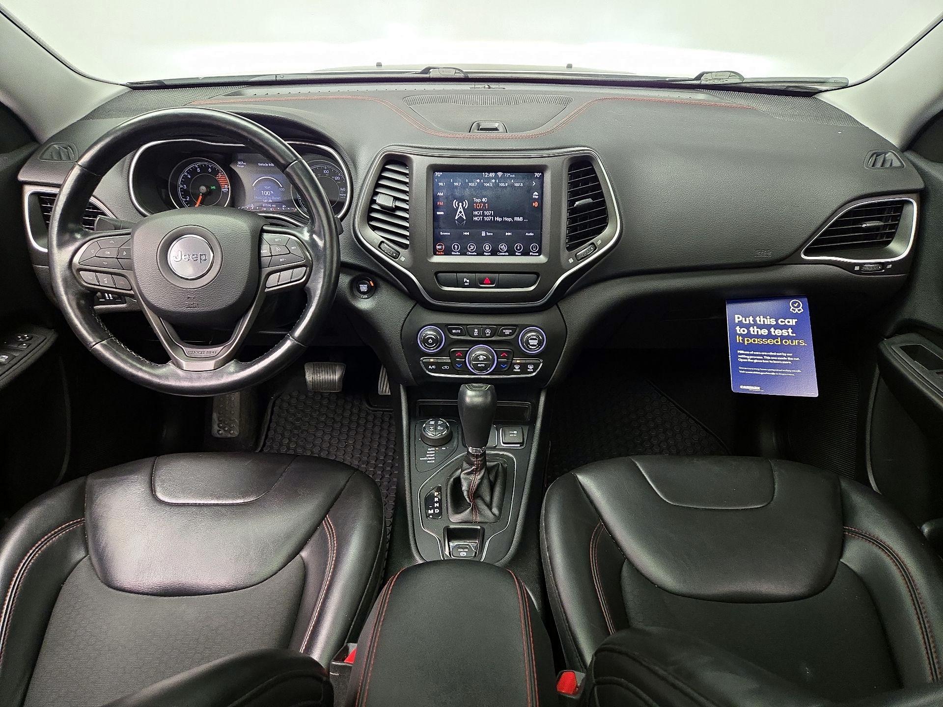 Thumbnail: 2019 Jeep Cherokee - 9