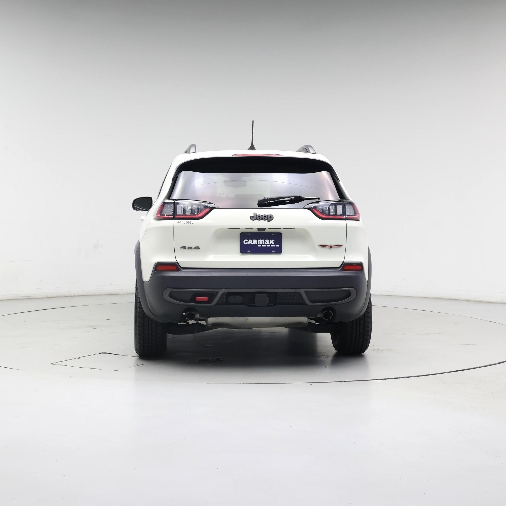 Thumbnail: 2019 Jeep Cherokee - 6