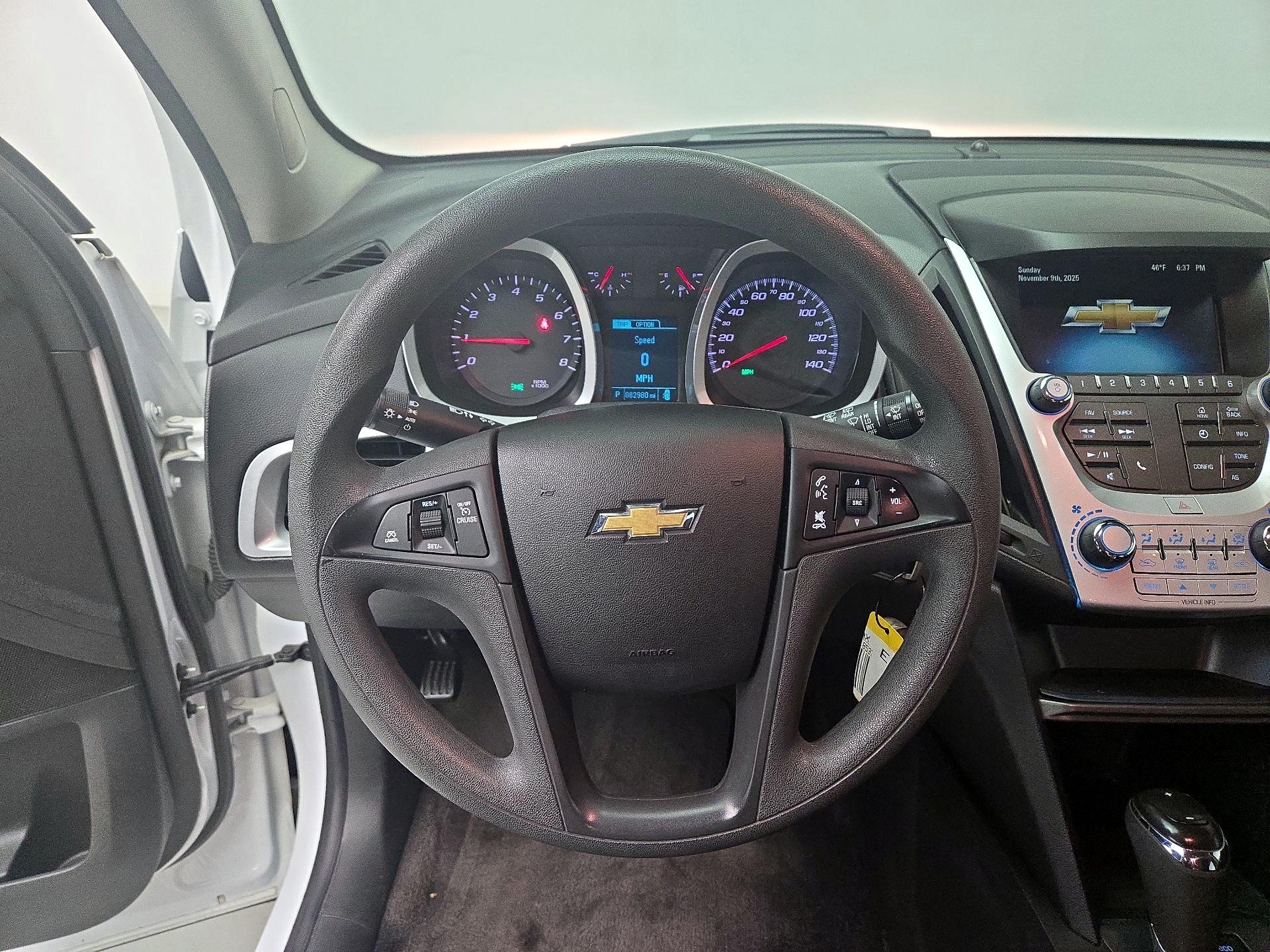 Thumbnail: 2016 Chevrolet Equinox - 10