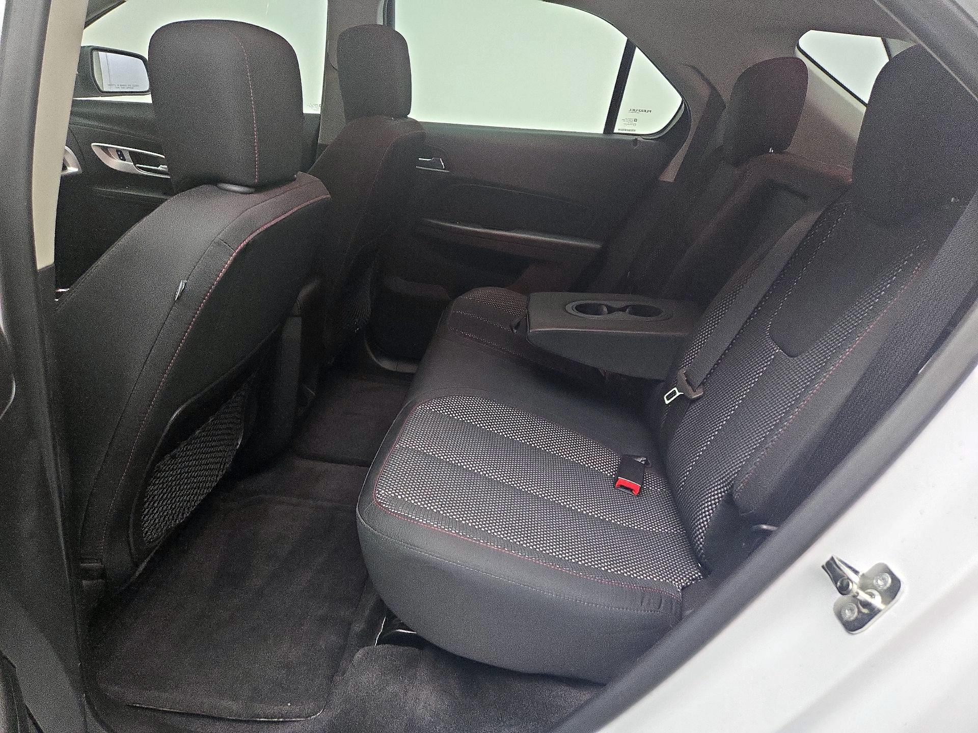 Thumbnail: 2016 Chevrolet Equinox - 18